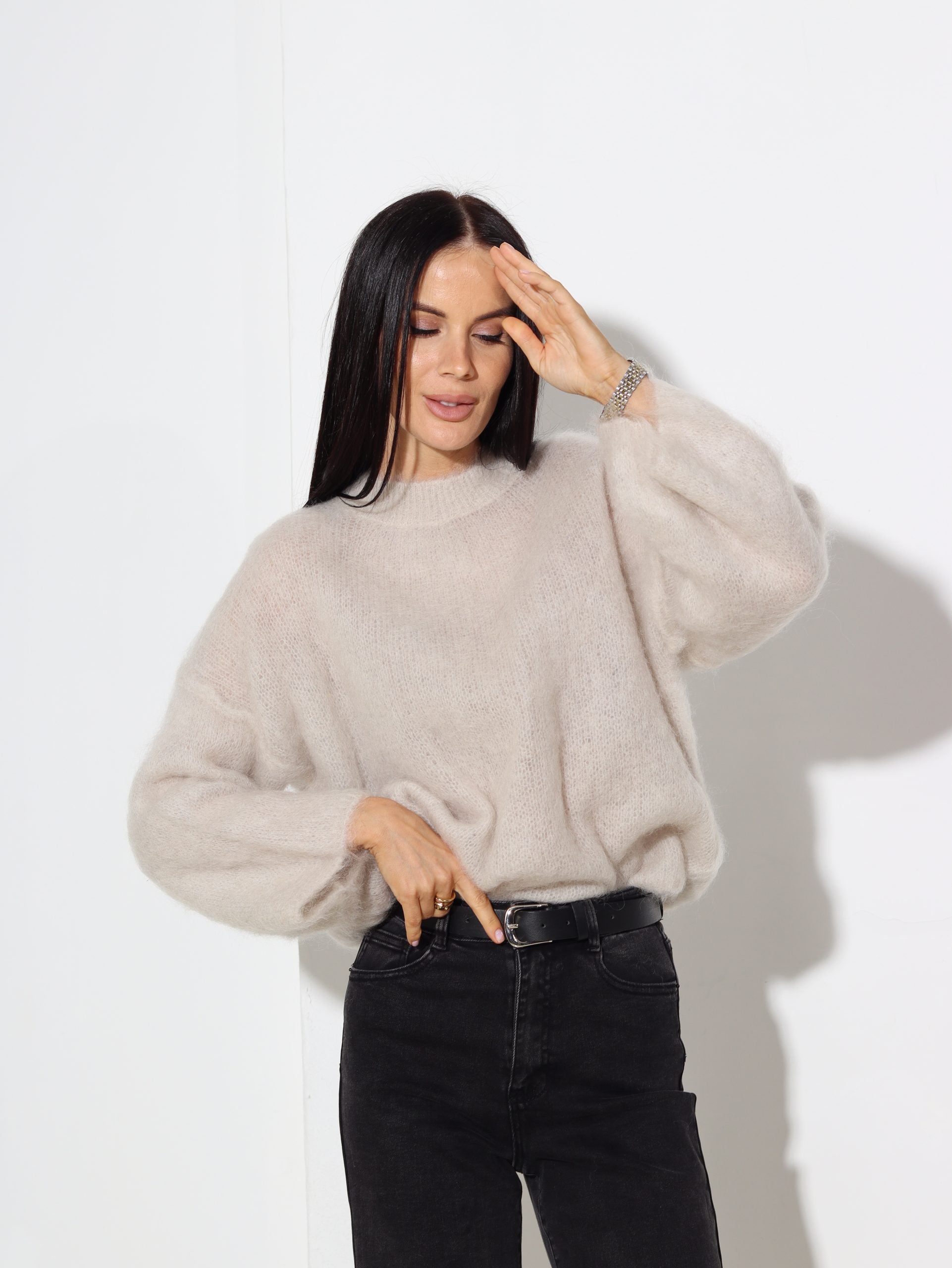 Bēšs mohēras džemperis 'Oversize', īsa piedurkne - 16946