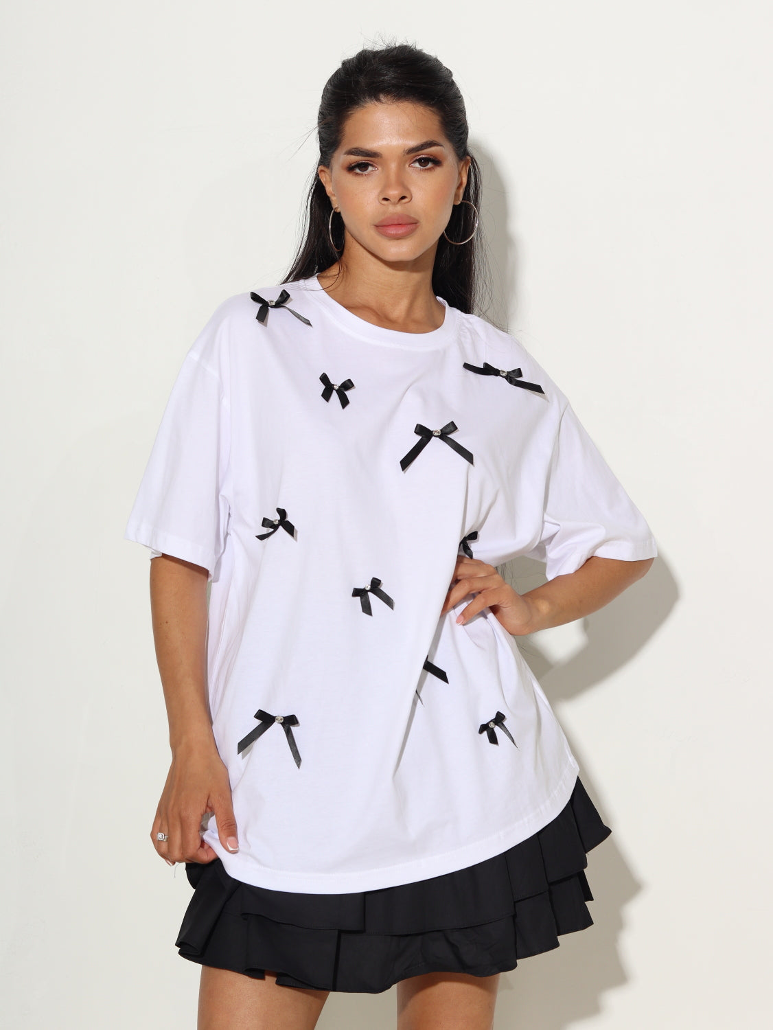 Balts T- krekls ar smalkām bantītēm - 15575