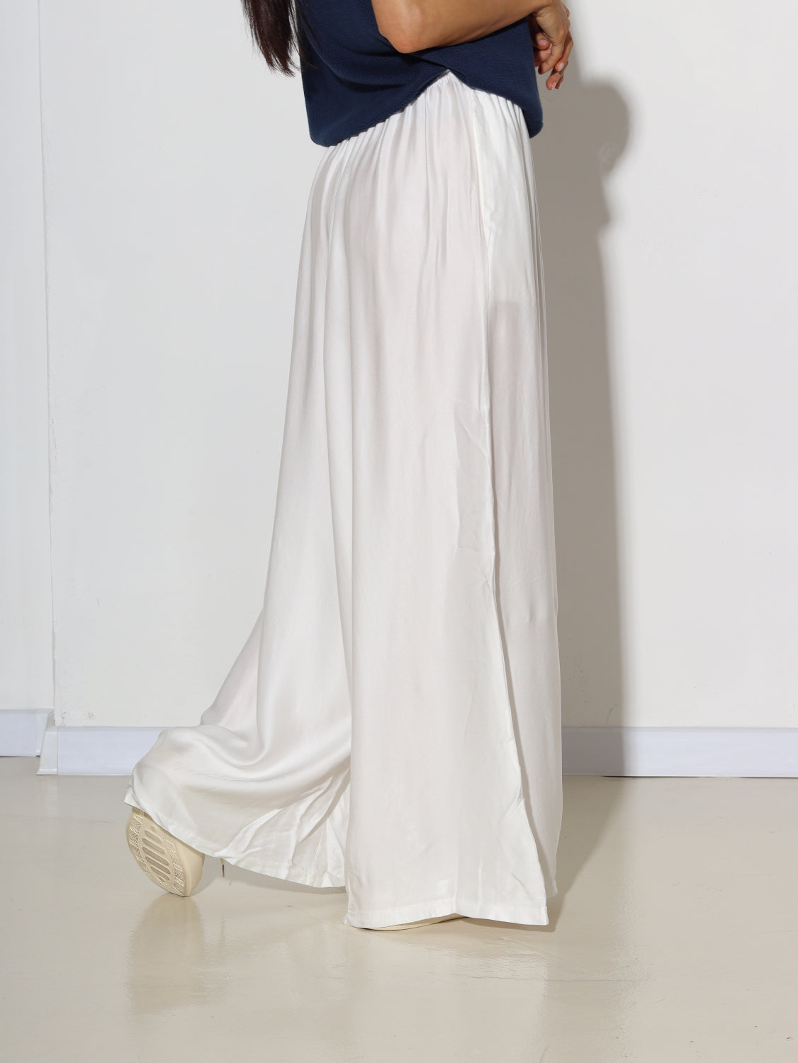 Baltas zīda platstaru bikses - 14794