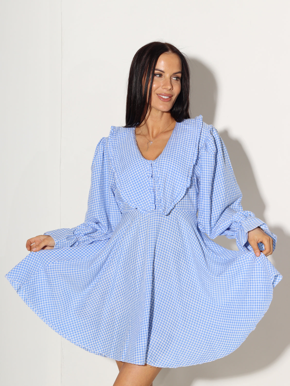 Zila smalrūtiņu kleita ar garu rociņu - 14806