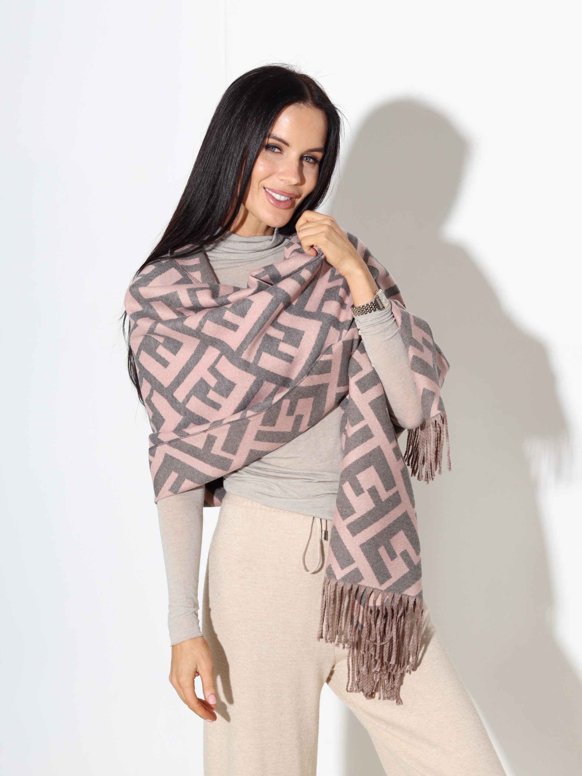 Rozā+pelēka šalle ar ornamenta rakstu - 17419