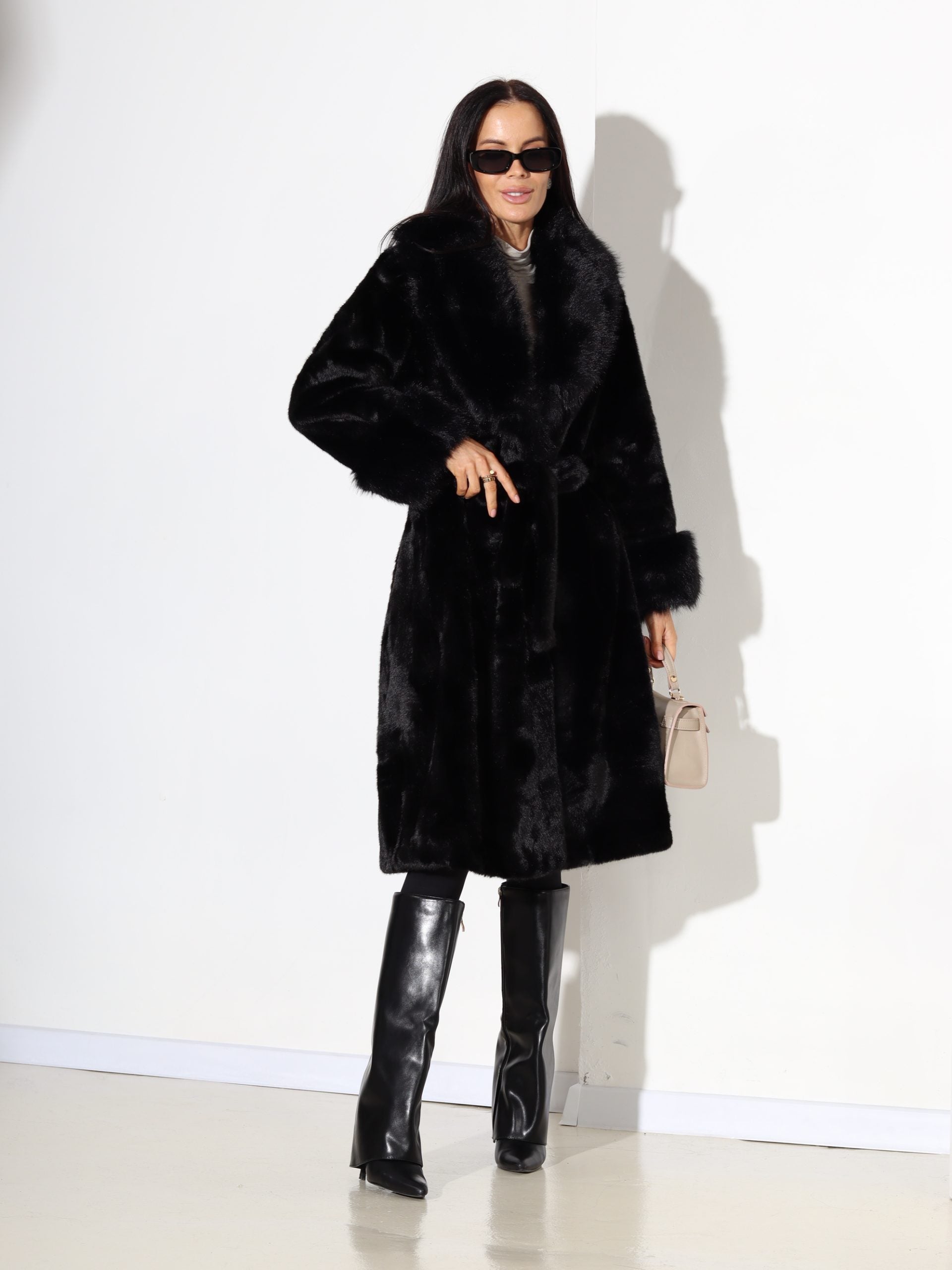 Melns, midi, klasisks kažoks ar īsu spalvu - 17749