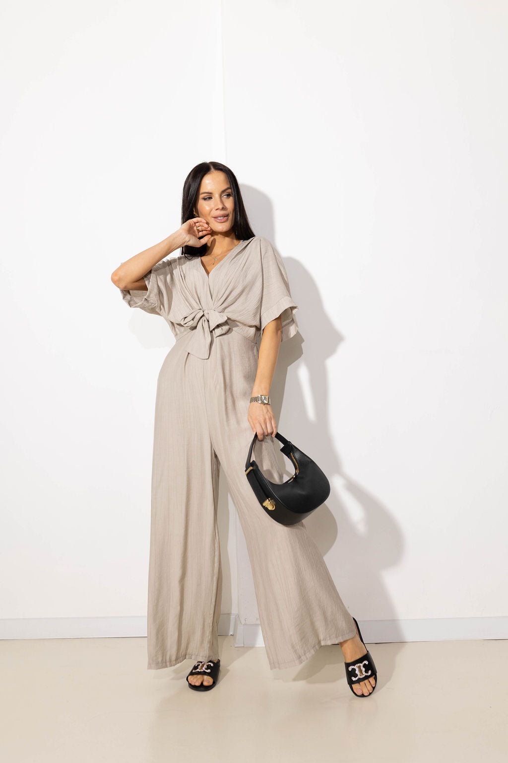 Bēšs kombinezons ar izceļošu vidukli - 14933