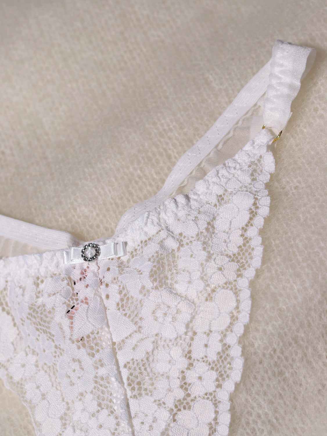 Baltas ziediņmežģīņu 'brazil' apakšbikses - 14390