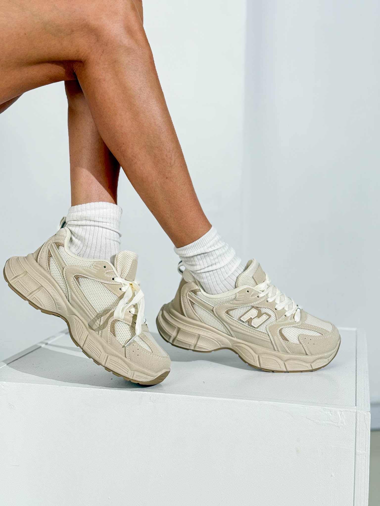 Bēši sportiska stila apavi 'N' - 15877