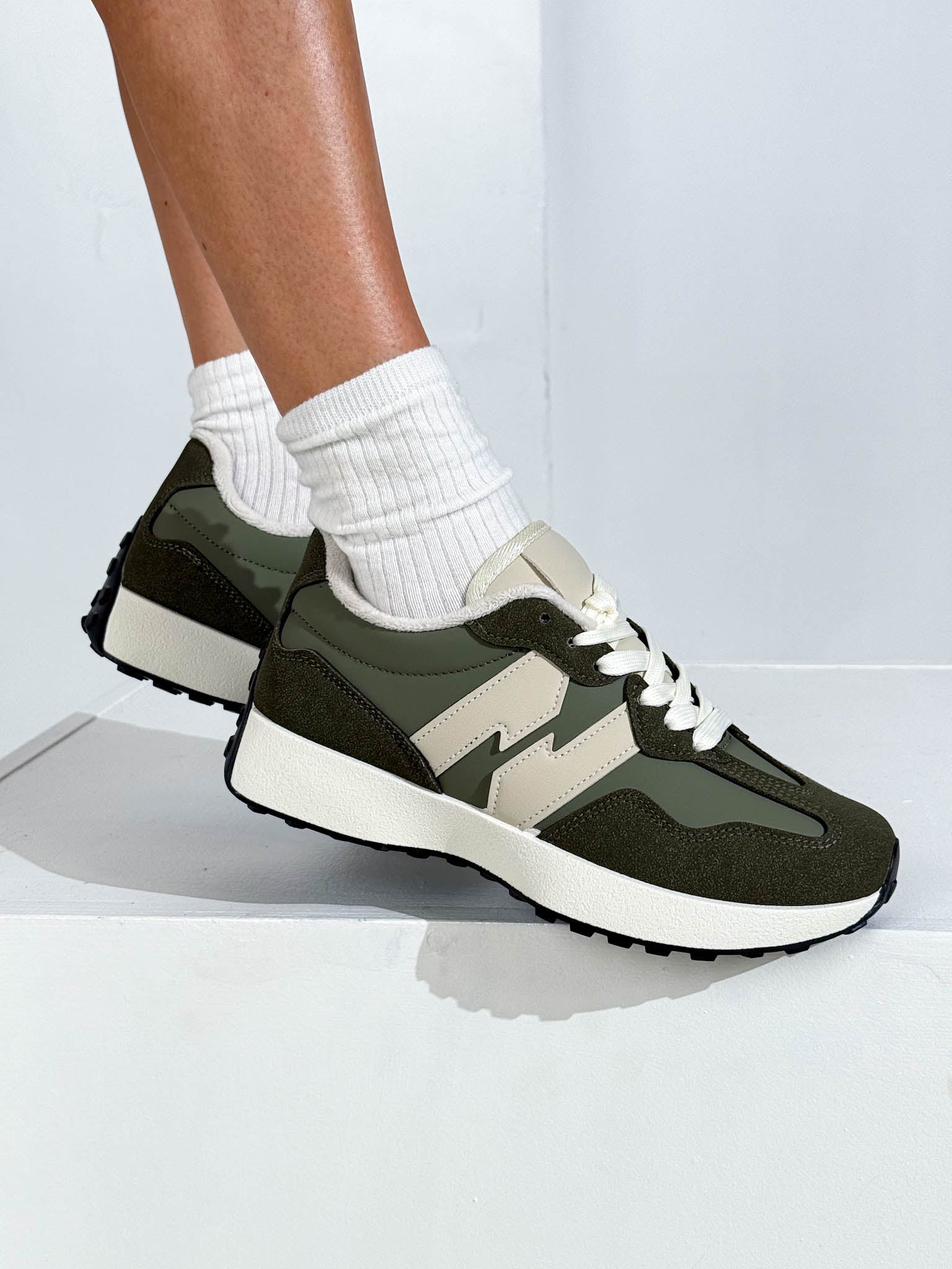 Zaļi/hakī, brīvā laika apavi ar siltinājumu - 15881