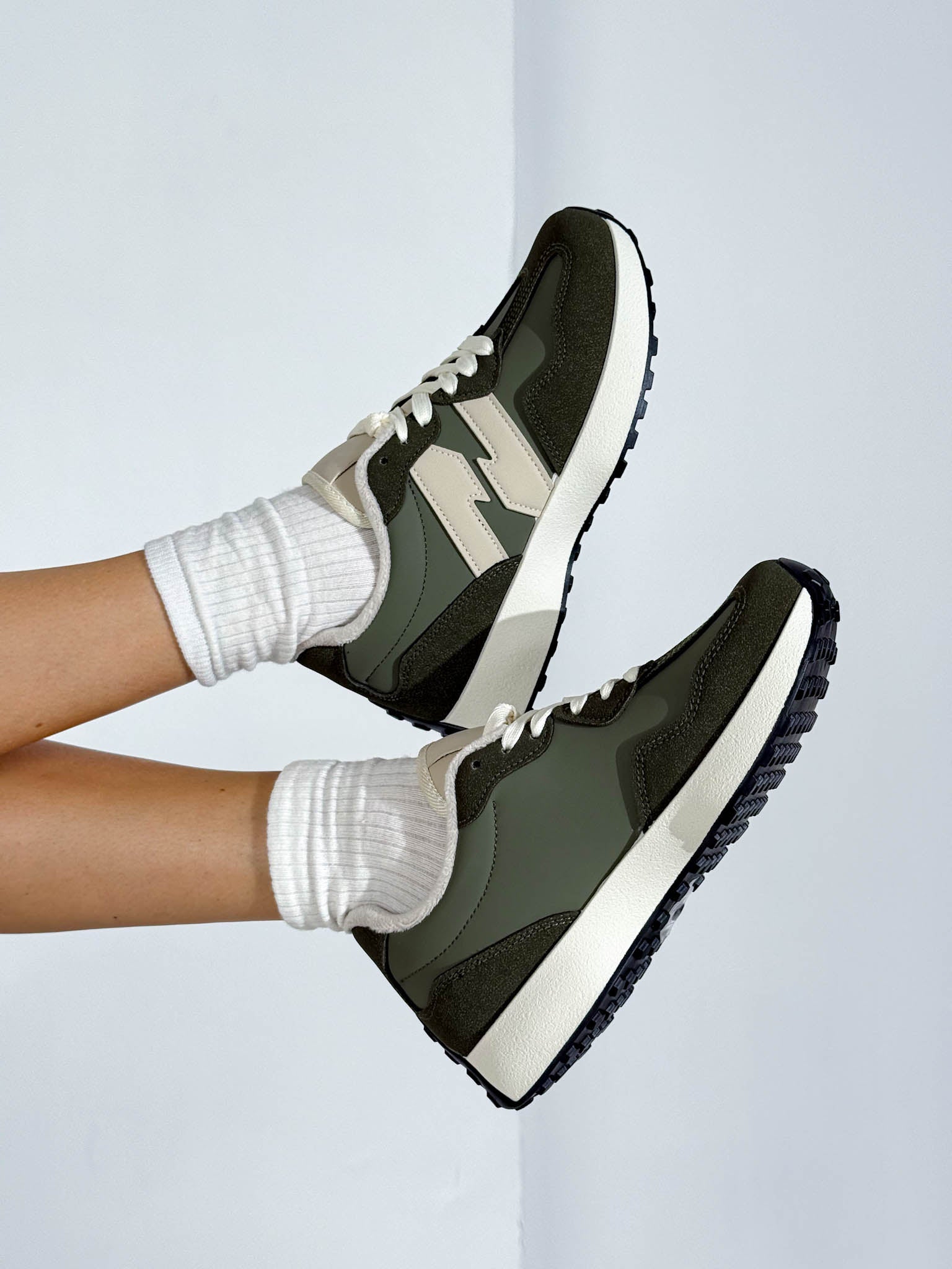 Zaļi/hakī, brīvā laika apavi ar siltinājumu - 15881