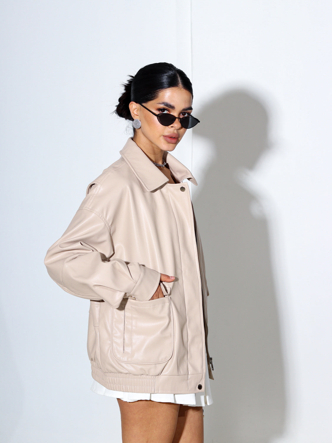 Bēšas krāsas m/ā ,,Bomber" jaka - 14419