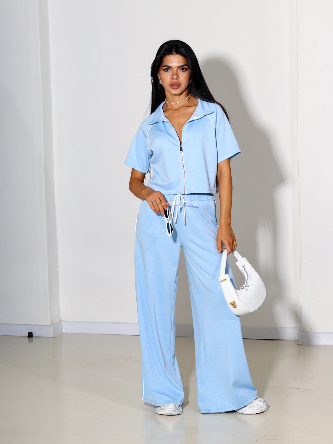 Zils sportiska stila komplekts( Jaka+ bikses) - 14432