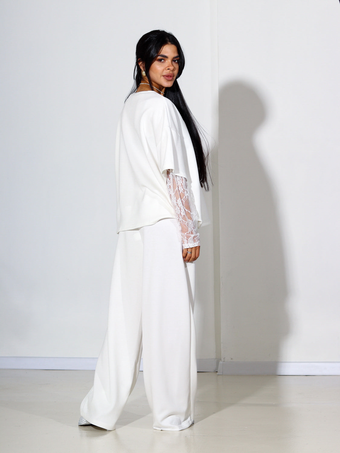 Balts komplekts ar mežģīņu piedurknēm - 14449