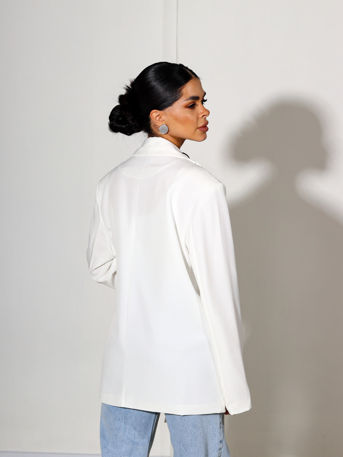 Balta žakete ar sienamu auklņu - 14451