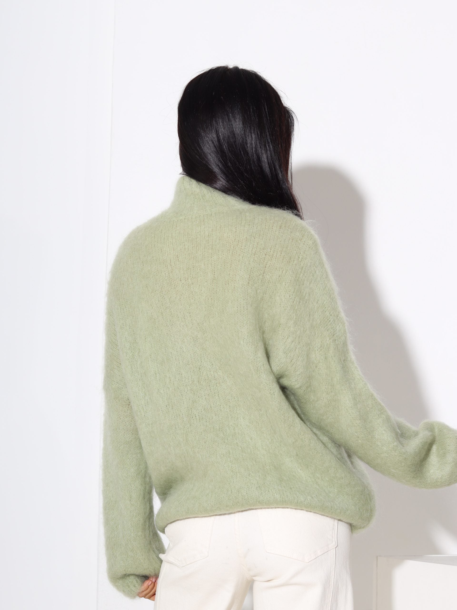 Zaļš džemperis ar 'Mini Up' kaklu, mohēra sastāvā - 17521