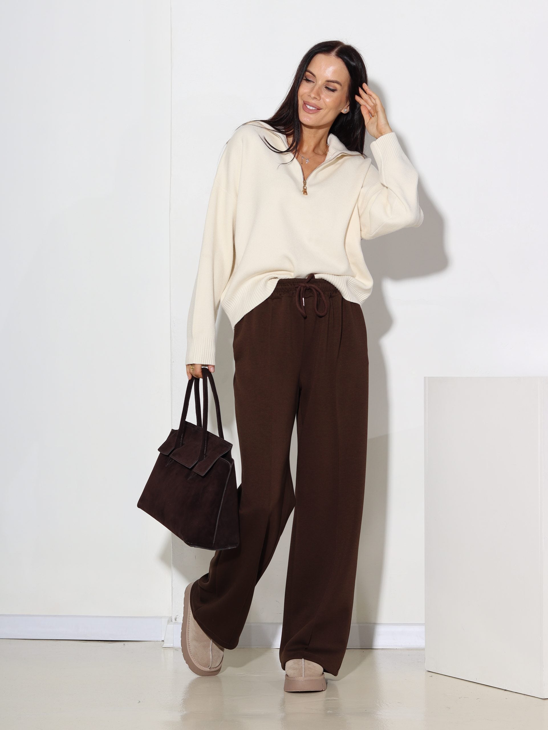 Balts "Lara" džemperis ar rāvējslēdzēju - 16444