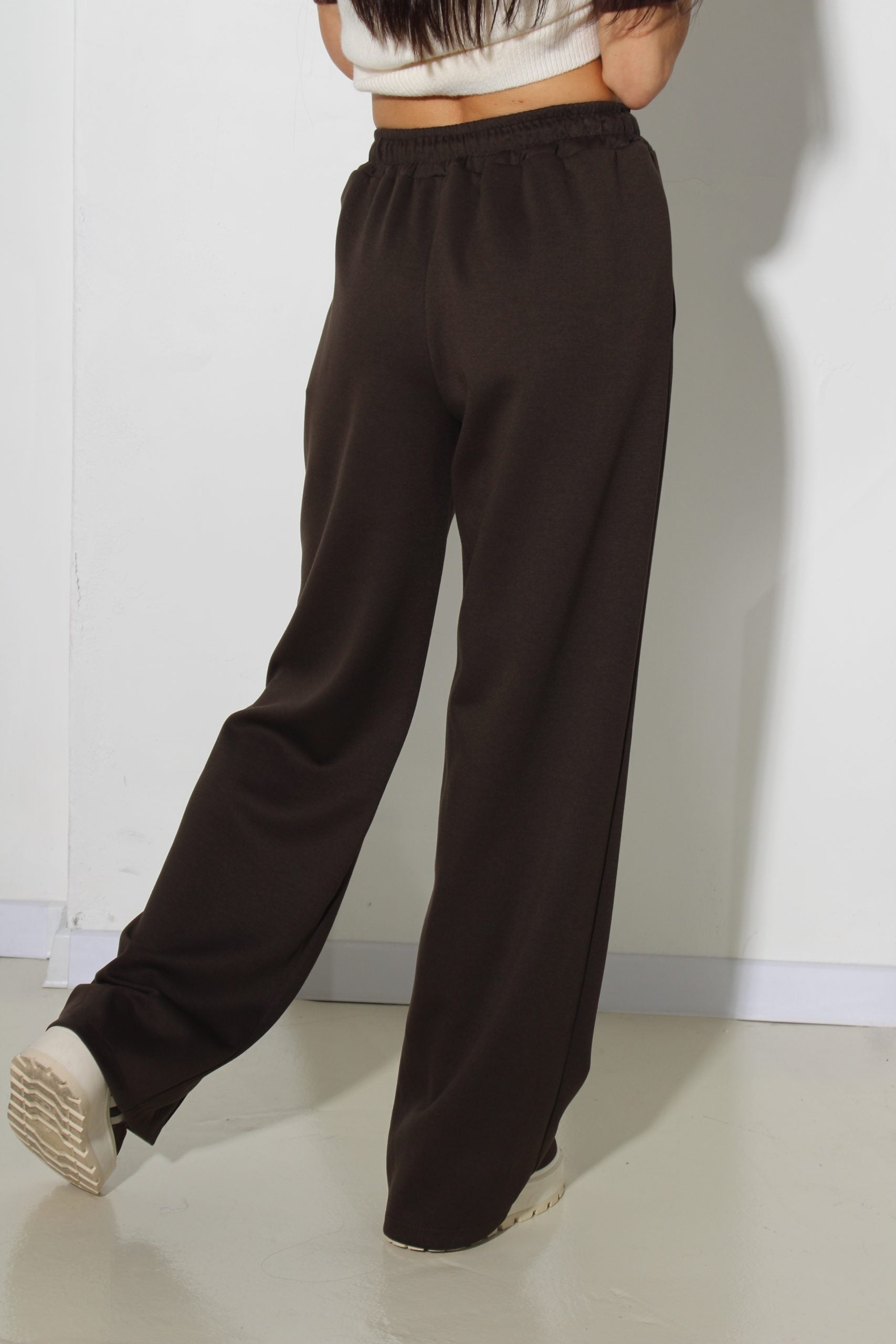 Tumši brūnas, sportiska stila bikses - 16082