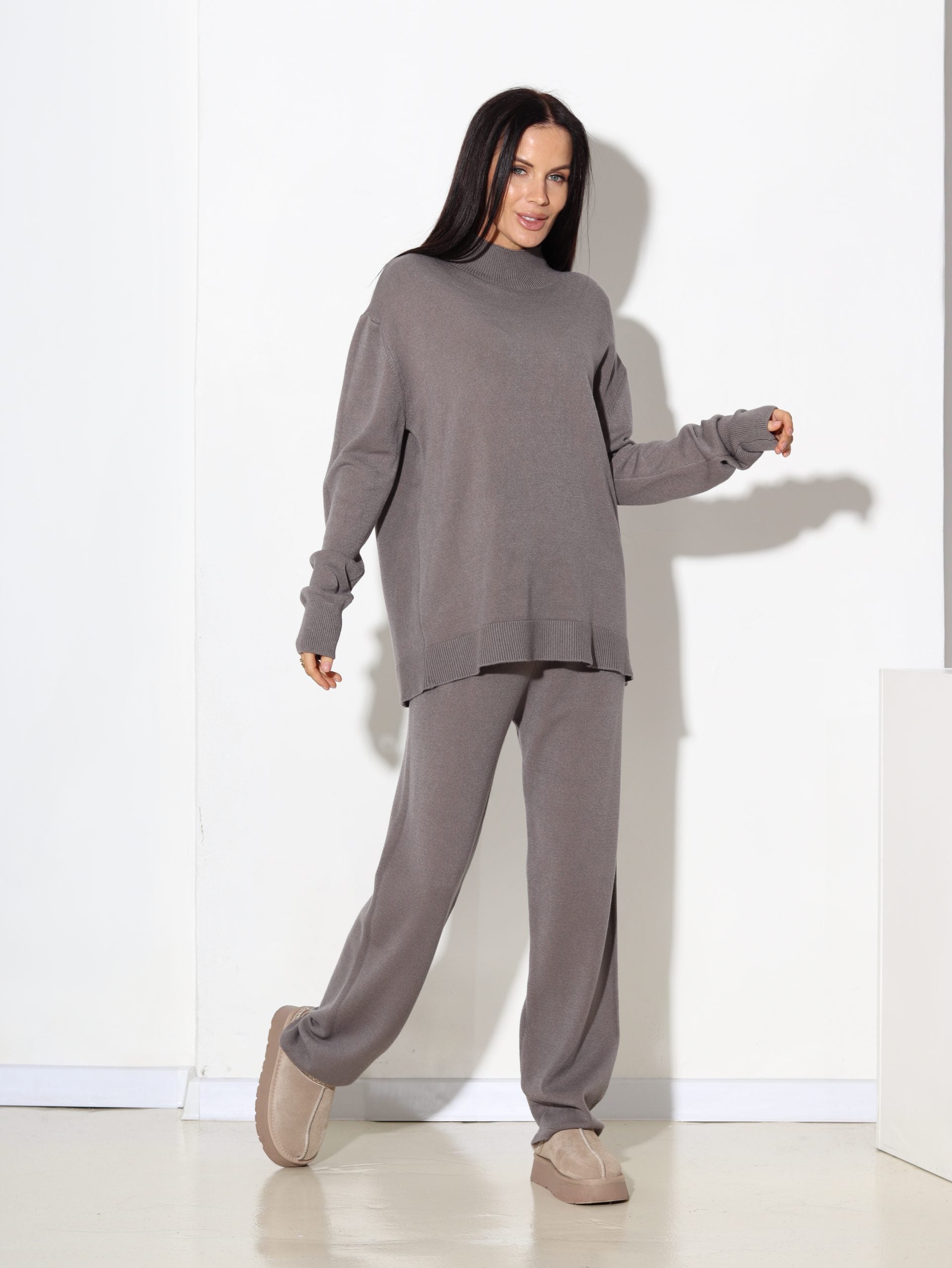 Taupes tonī adīts, 2daļīgs garais komplekts - 17113