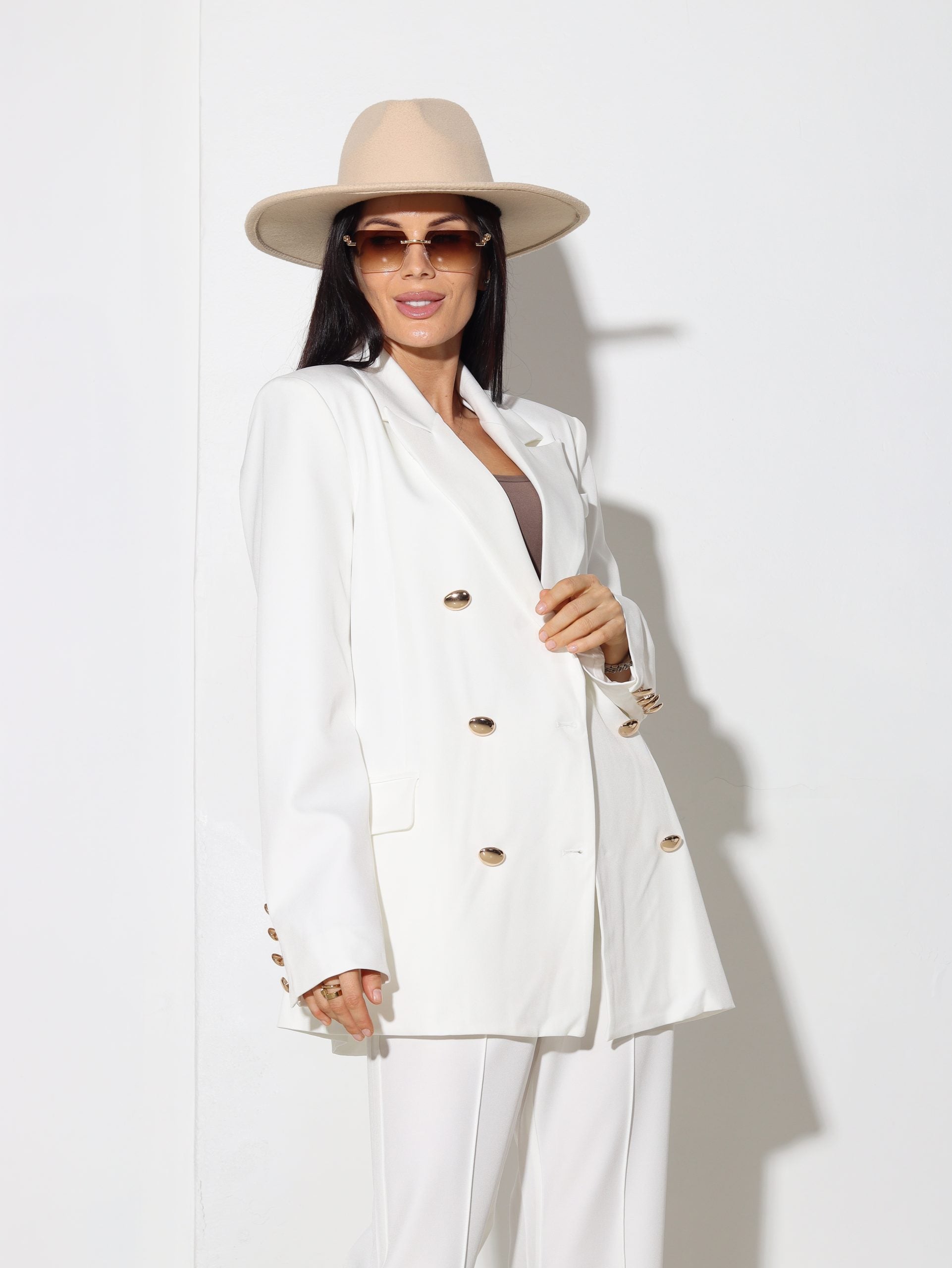 Balts 'Klasika' komplekts (žakete+ bikses) - 15821