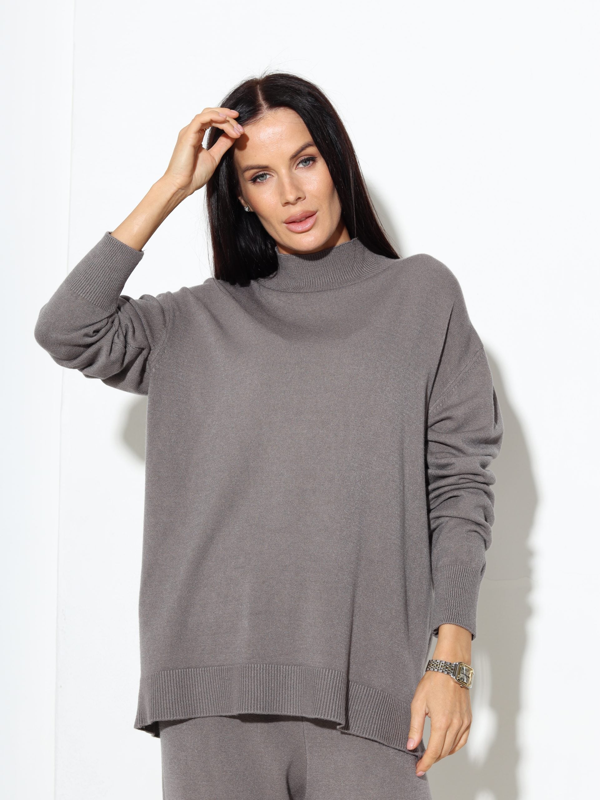 Taupes tonī adīts, 2daļīgs garais komplekts - 17113