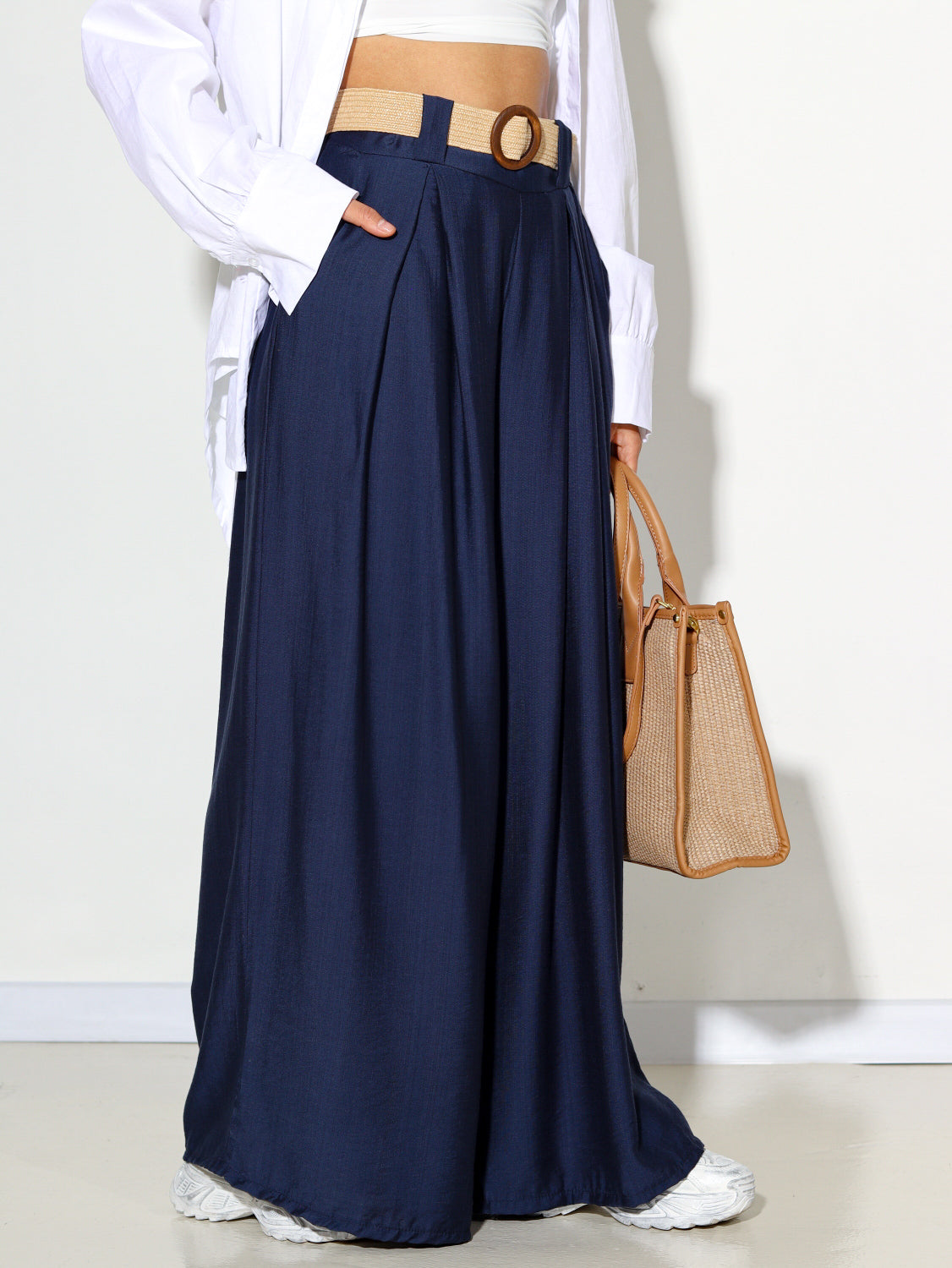 Zilas viskozes bikses ar pītu jostu - 14511