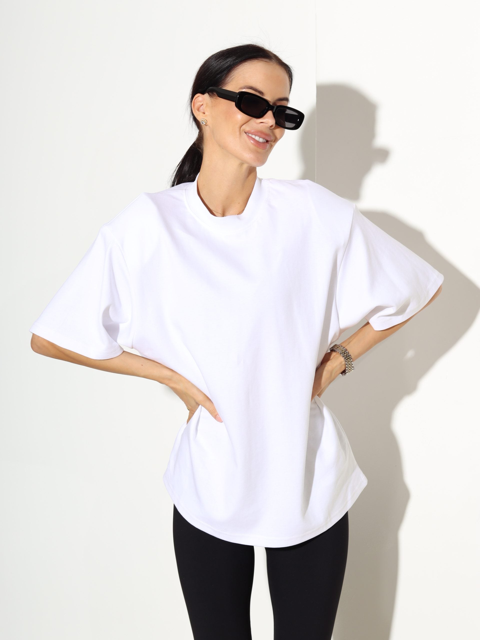 Balts tops ar polsterētu plecu daļu - 17490