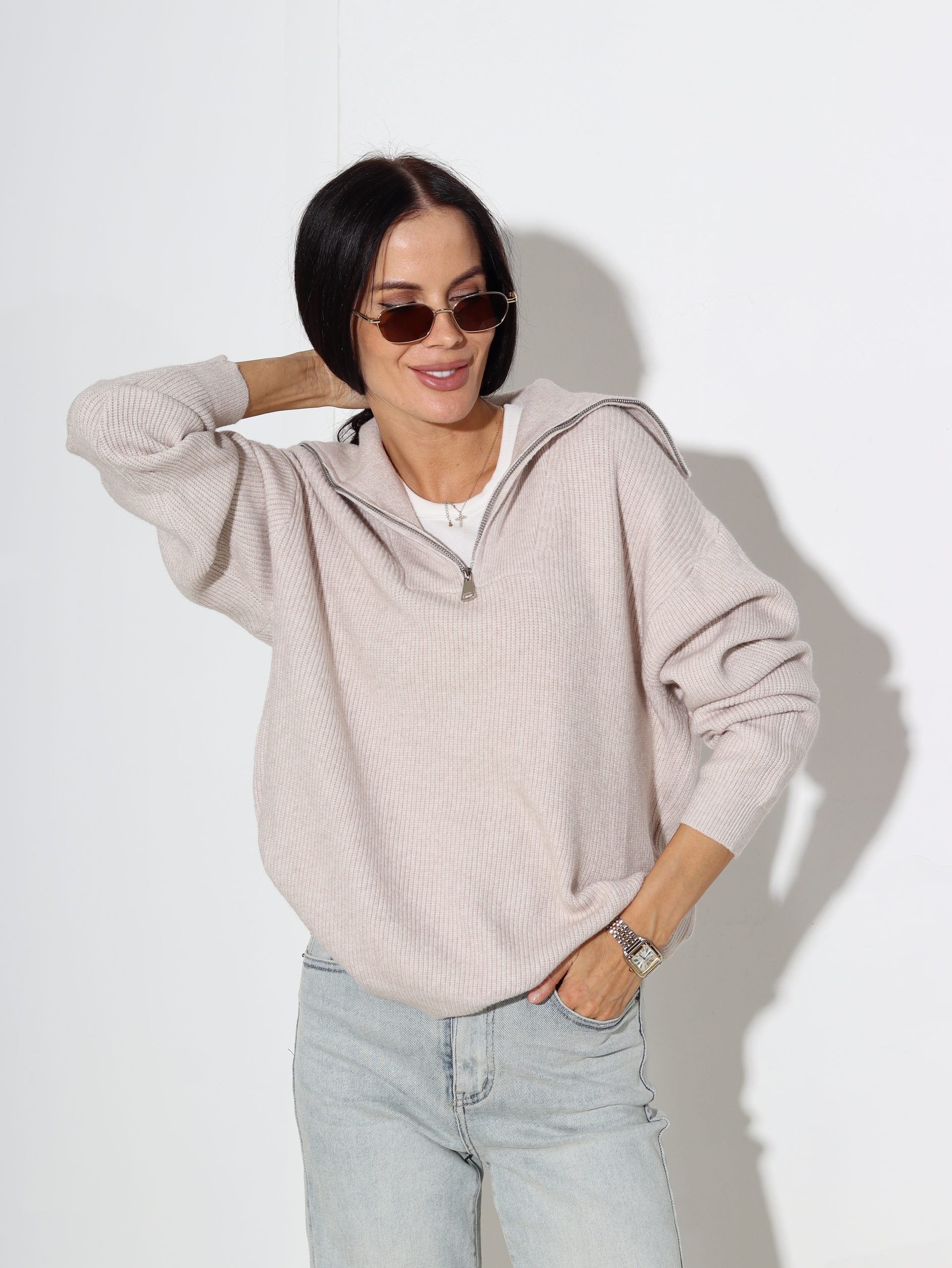 Bēšs rievota adījuma džemperis ar rāvējslēdzēju - 16450