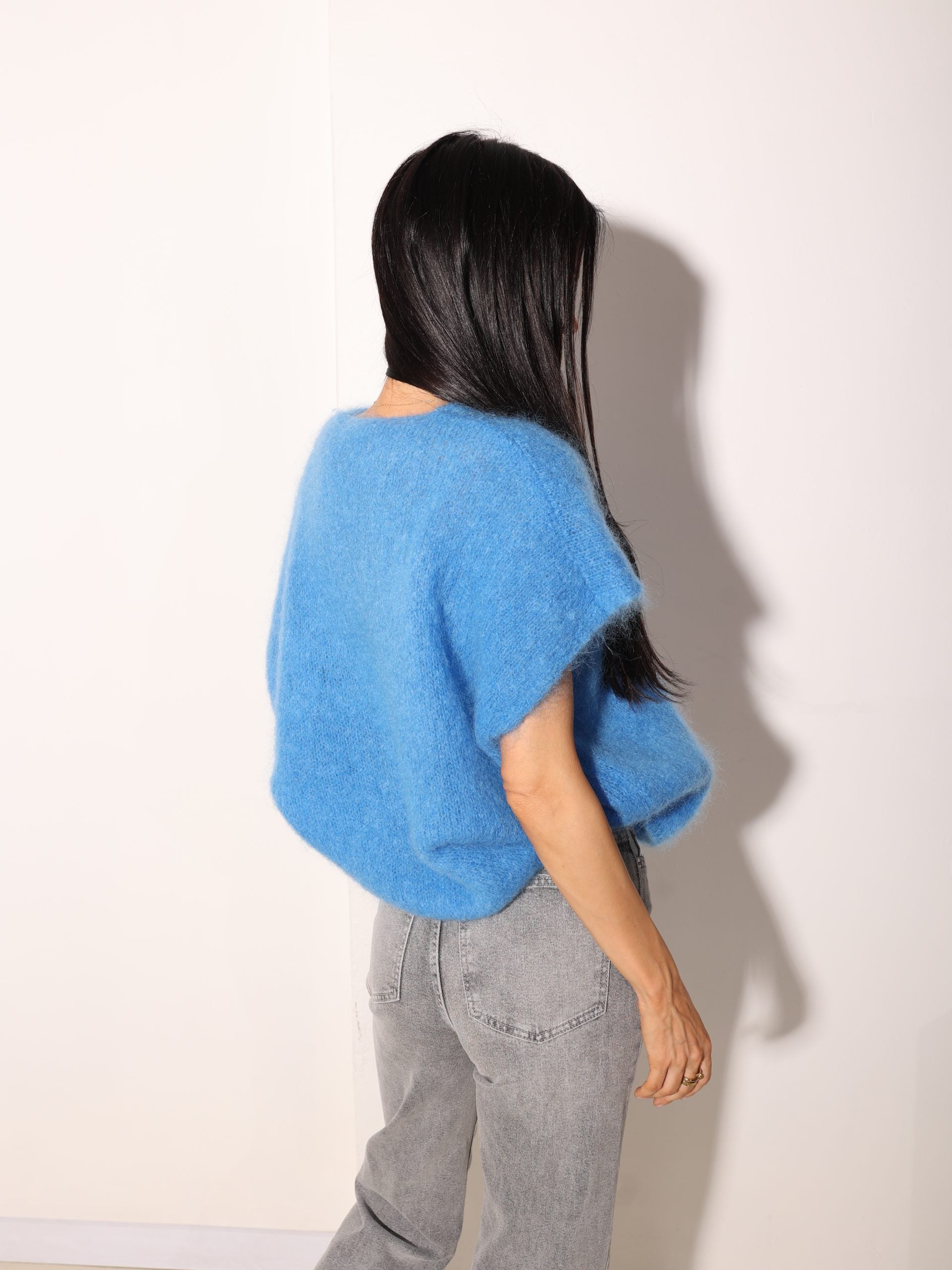 Zila, brīva piegriezuma, pogājama Mohēras veste - 15980