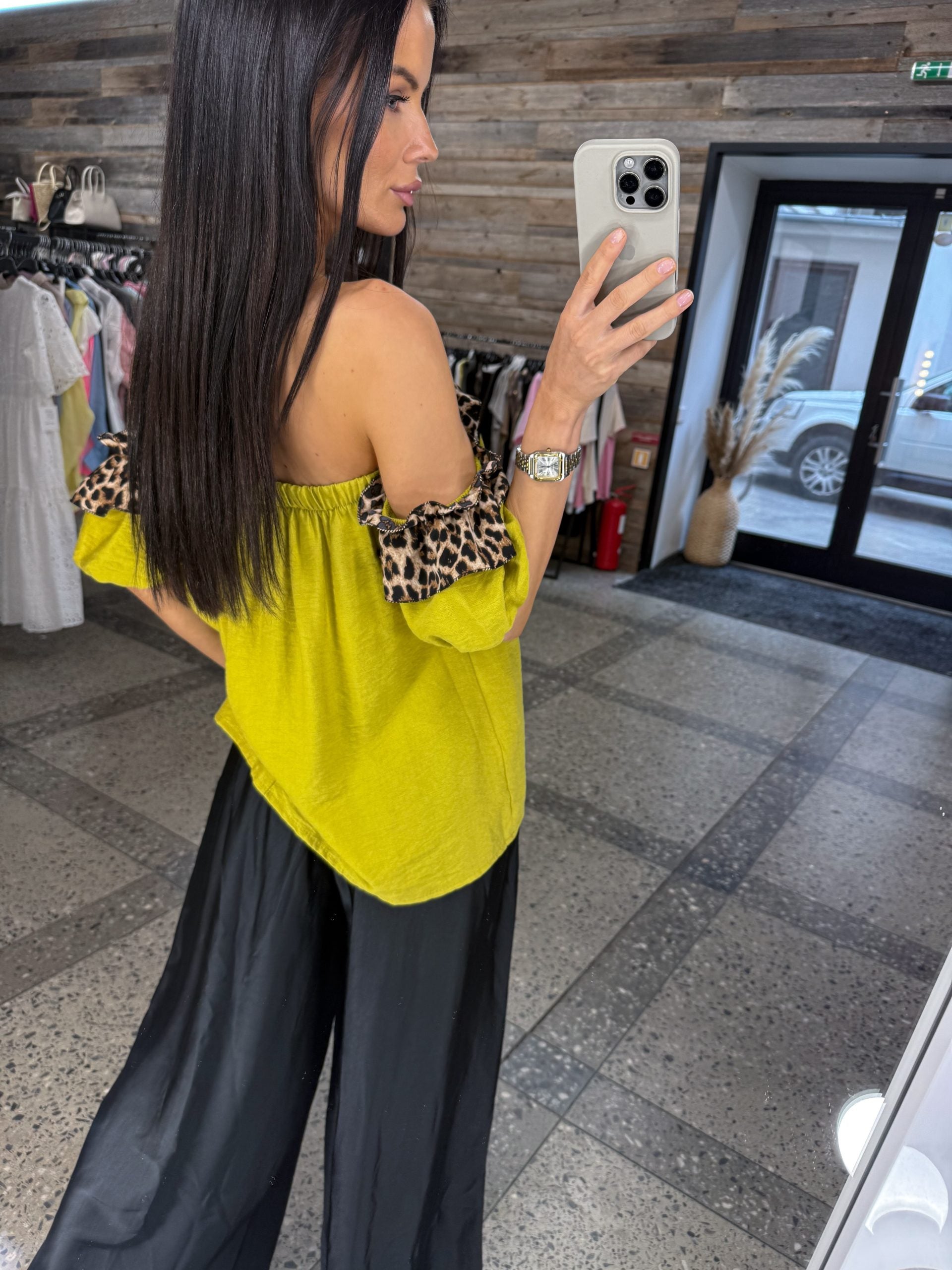 Zaļš tops ar leoparda akcentu- 15174