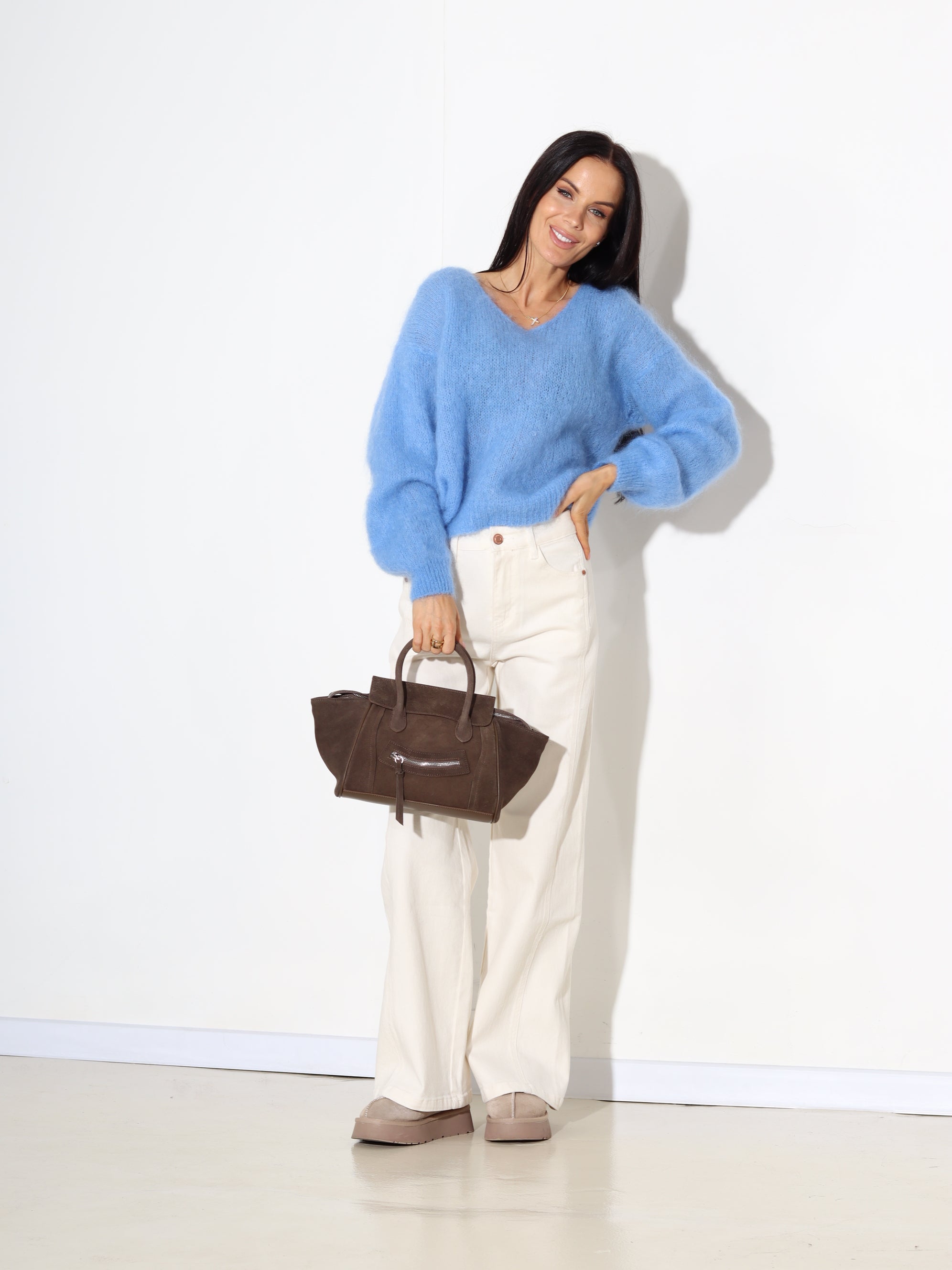 Zils mohēras džemperis ar "V" veida dekoltē - 17896