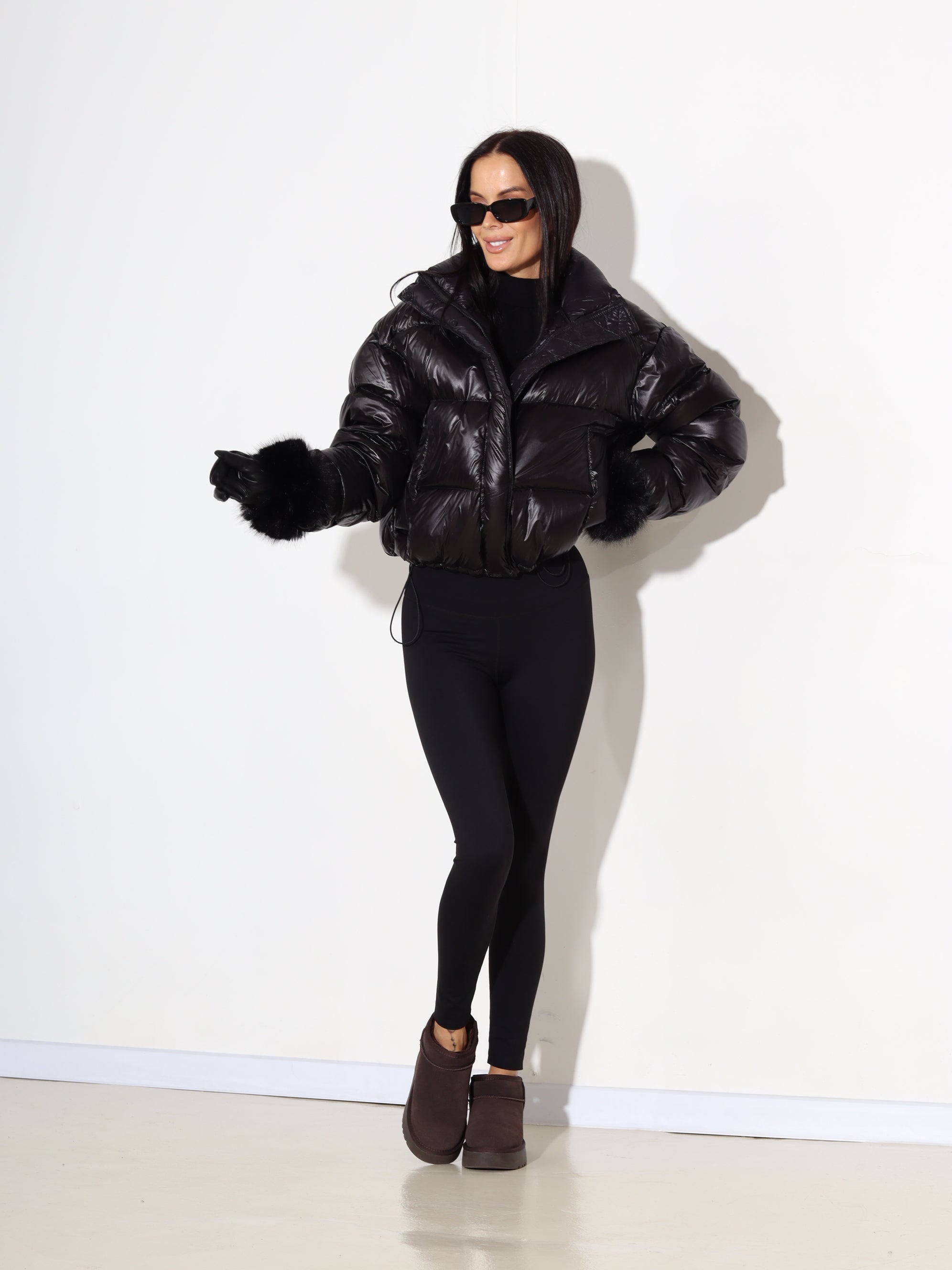 Melna, saīsināta, dūnu virsjaka - 17873