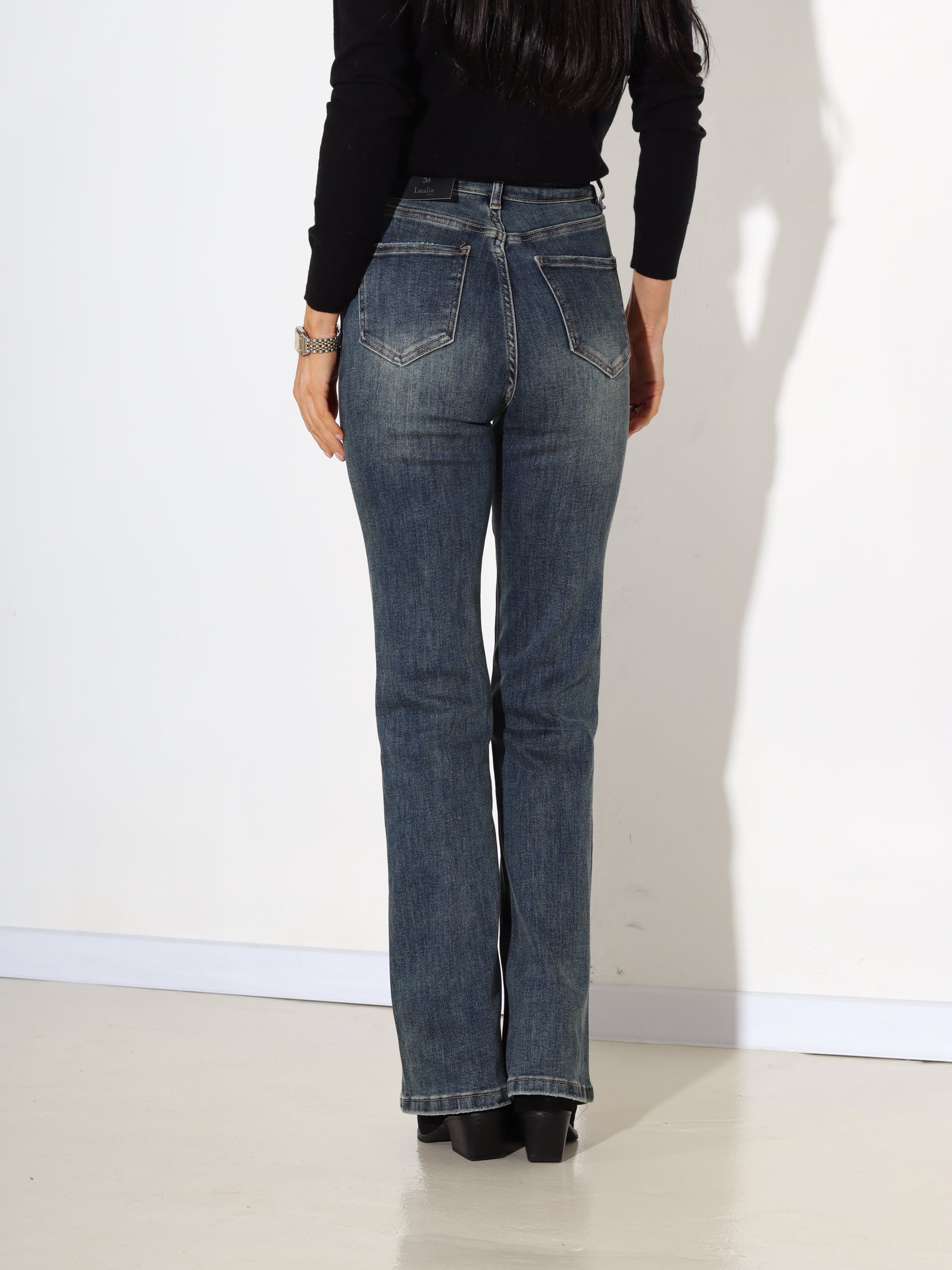 Zaļganzilas Laulia džinsa püksid ar paplatinātiem bikšu staru galiem - 17967