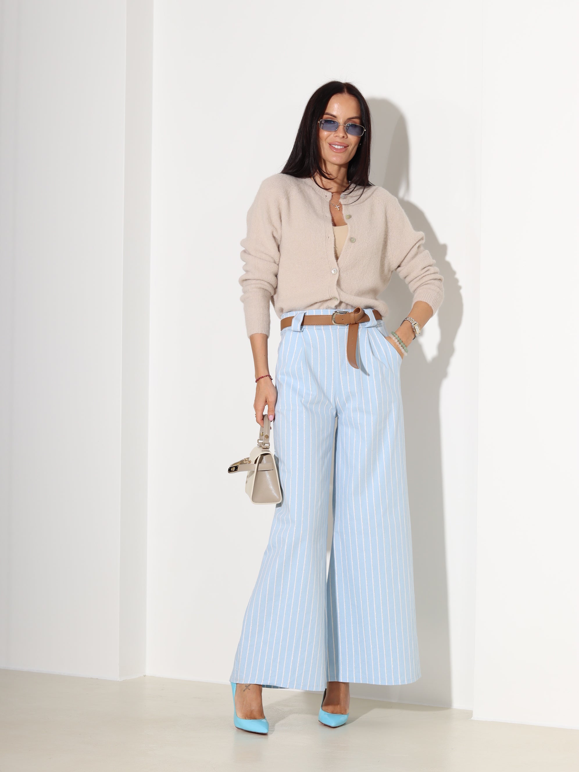 Tumši zilas, elastne auduma püksid ar baltām svītrām - 18307