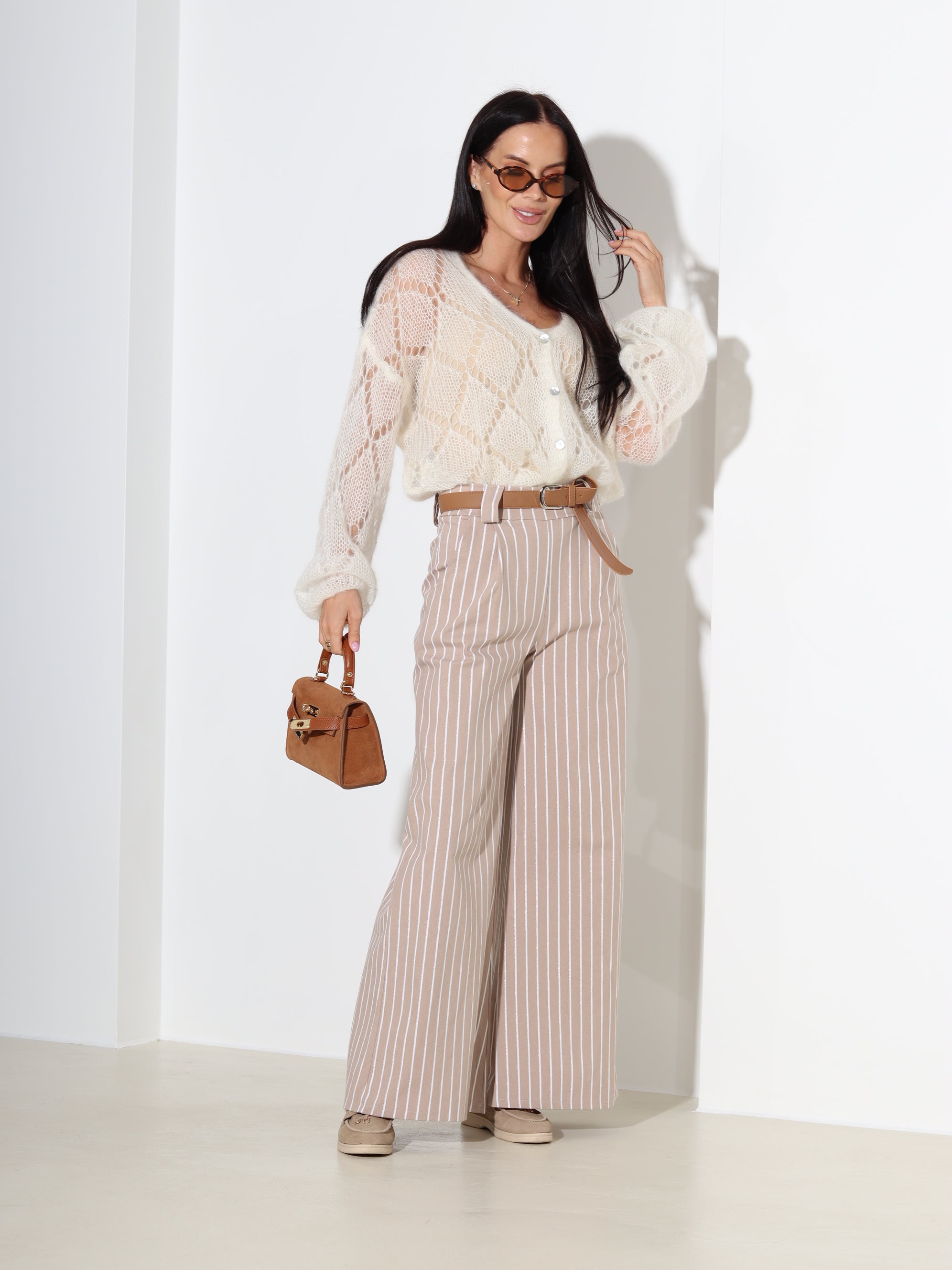 Brūns, elastne auduma püksid ar baltām svītrām - 18306