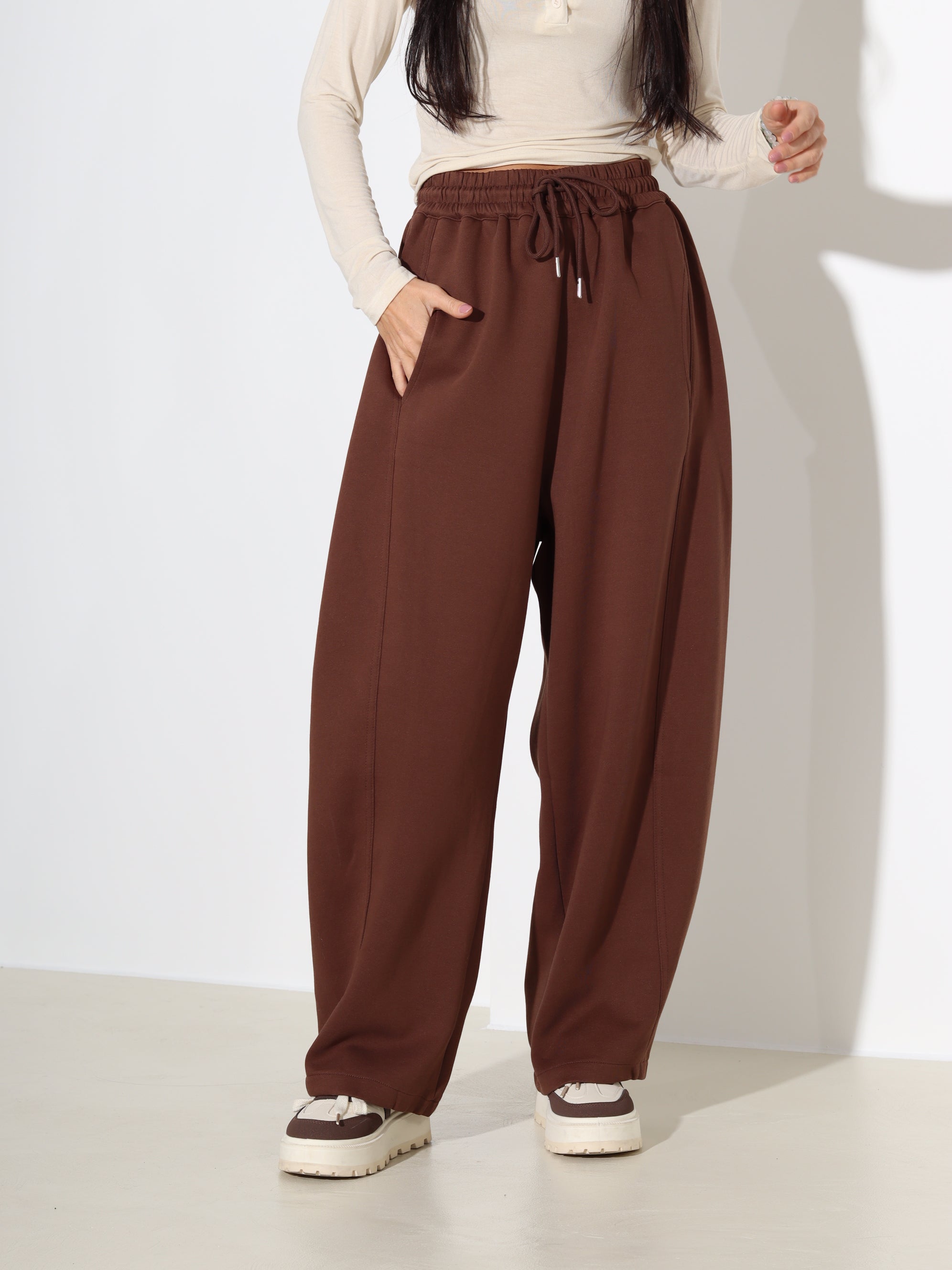 Brūnas/šoko oversize sportiska stila bikses - 18132