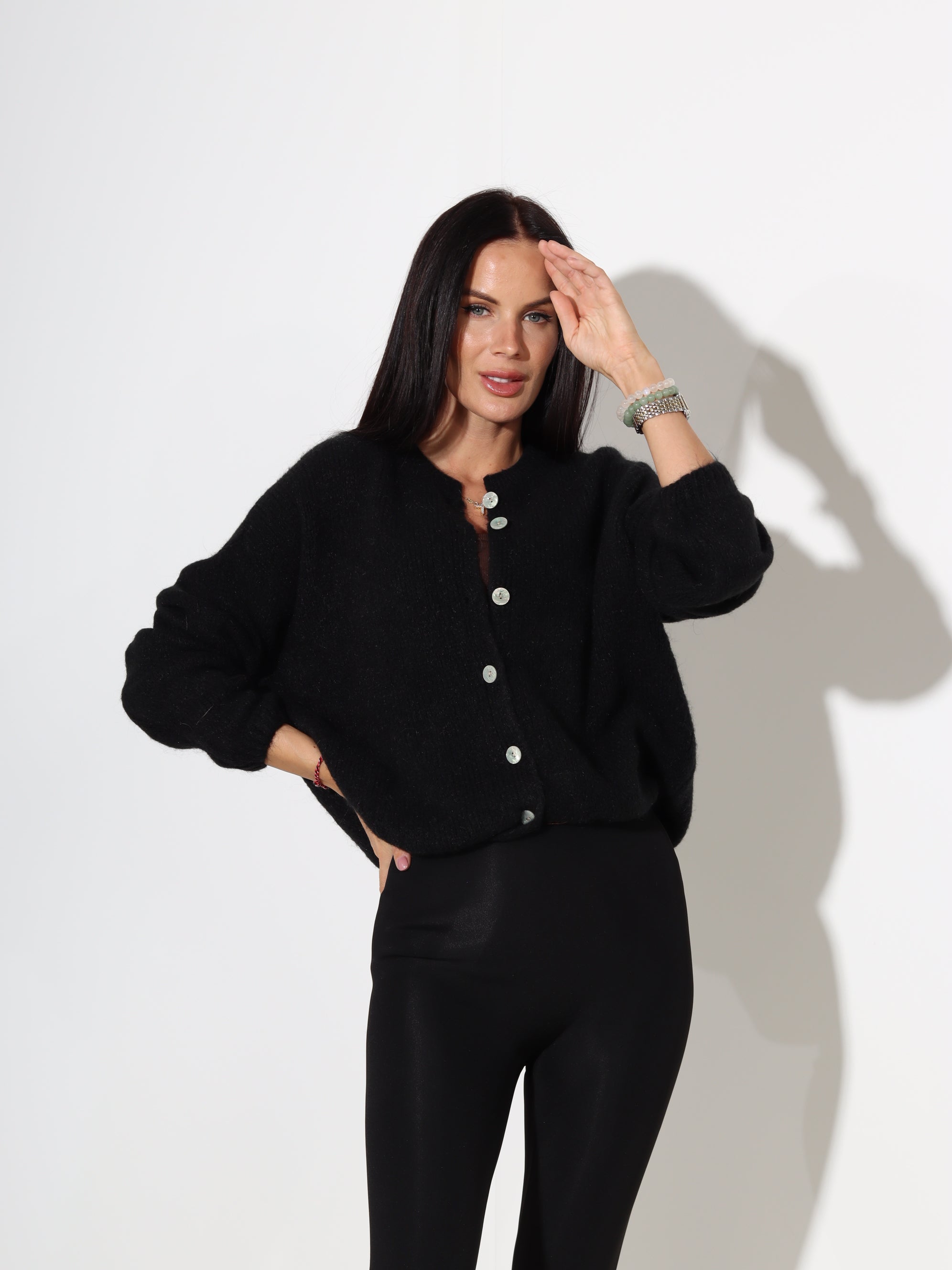 Melna jaka ar pogu aizdari - 18120