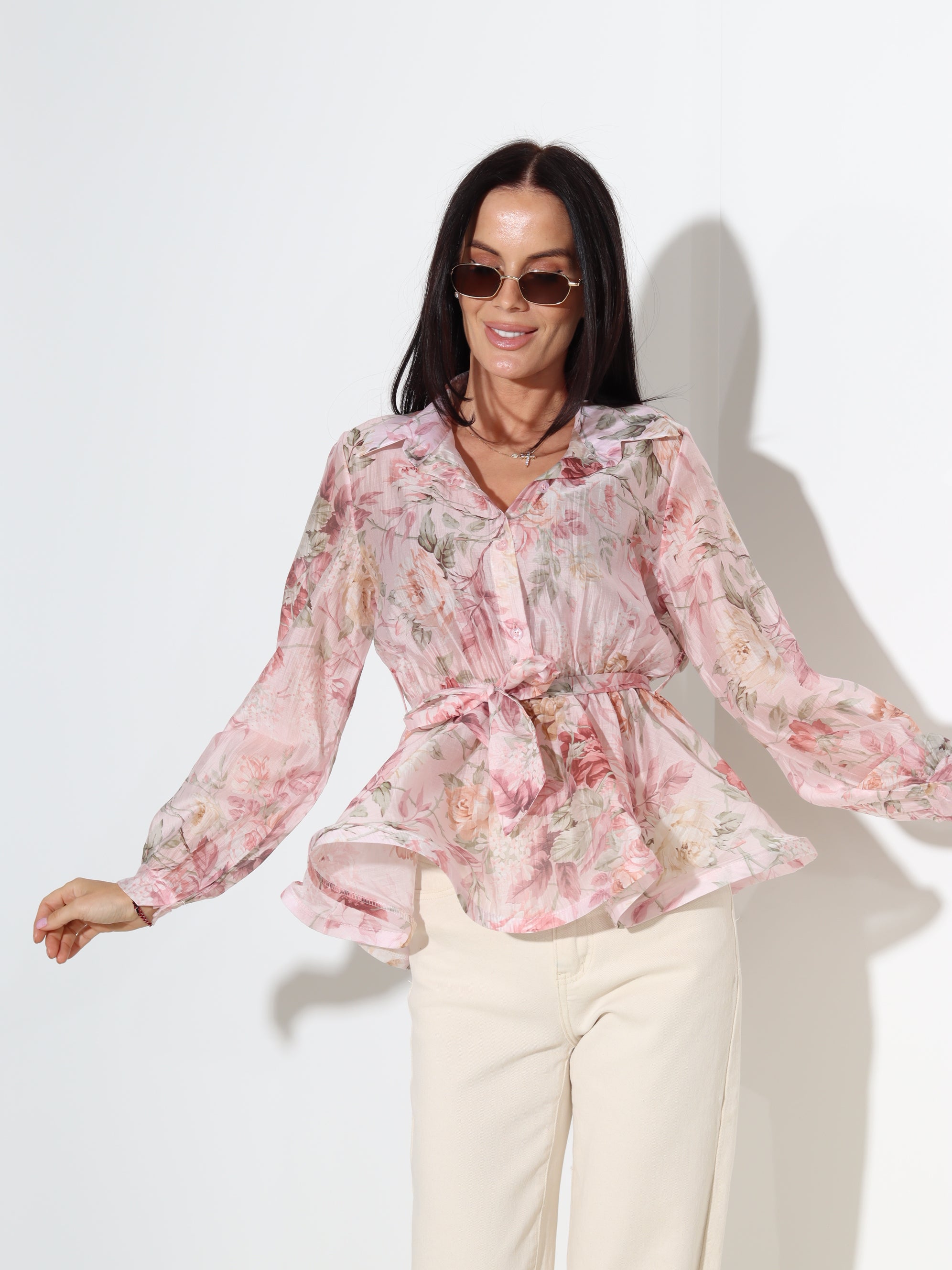 Rozā blūze 'Rozīte' ar volāniņu gurnu daļā - 18338