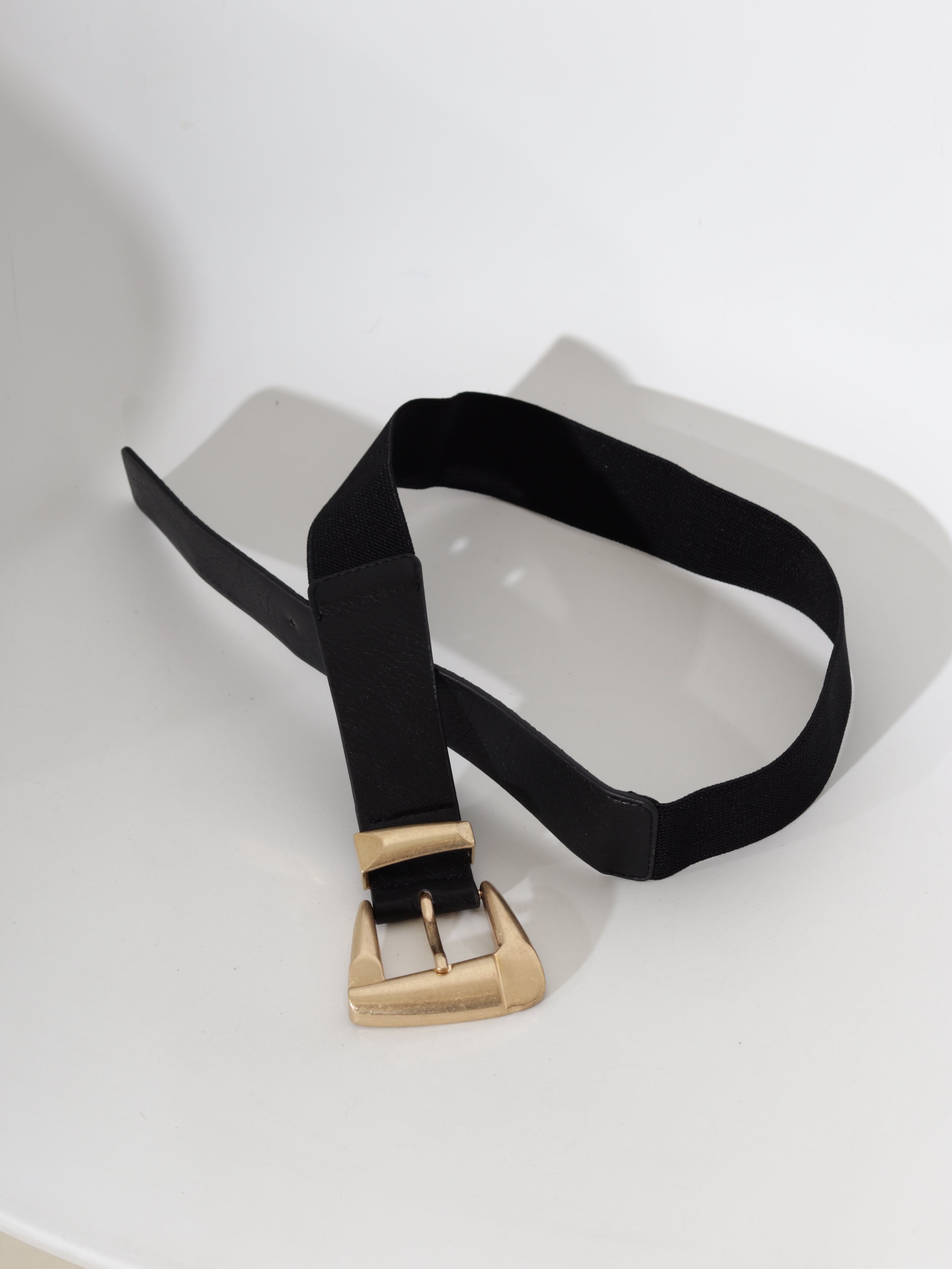 Melna josta, m/ā+ gumija, gold- 20684
