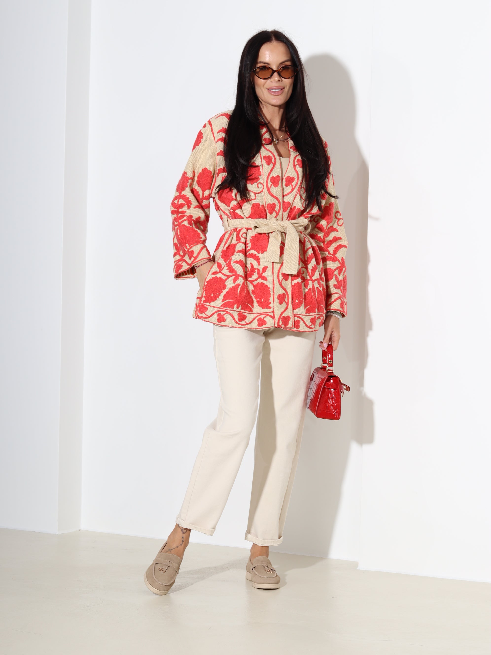 Bēšas krāsas kimono džutas stila audumā - 18337