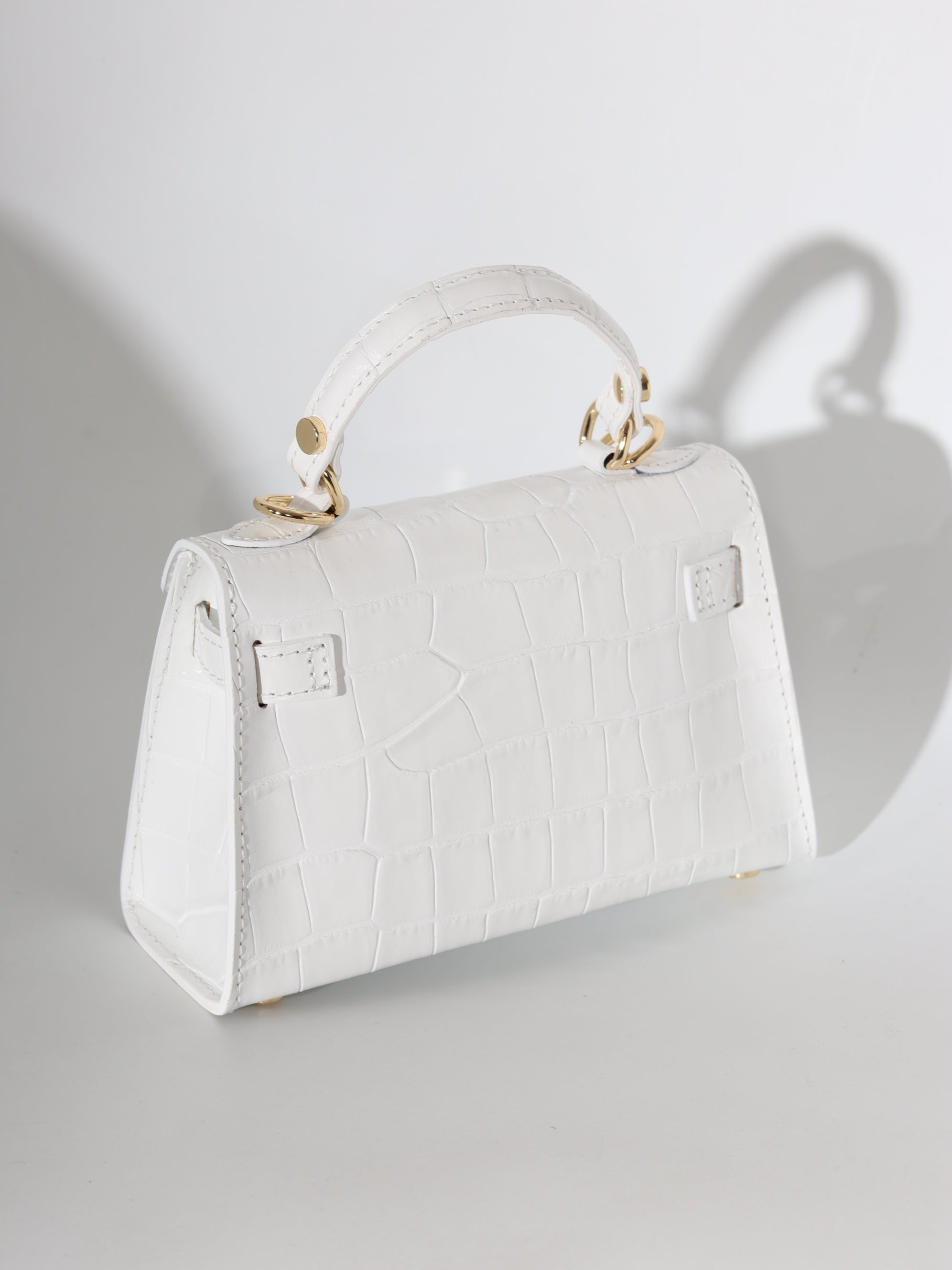 Balta, d/ā soma "Mini klasika" ar reljefu - 18366