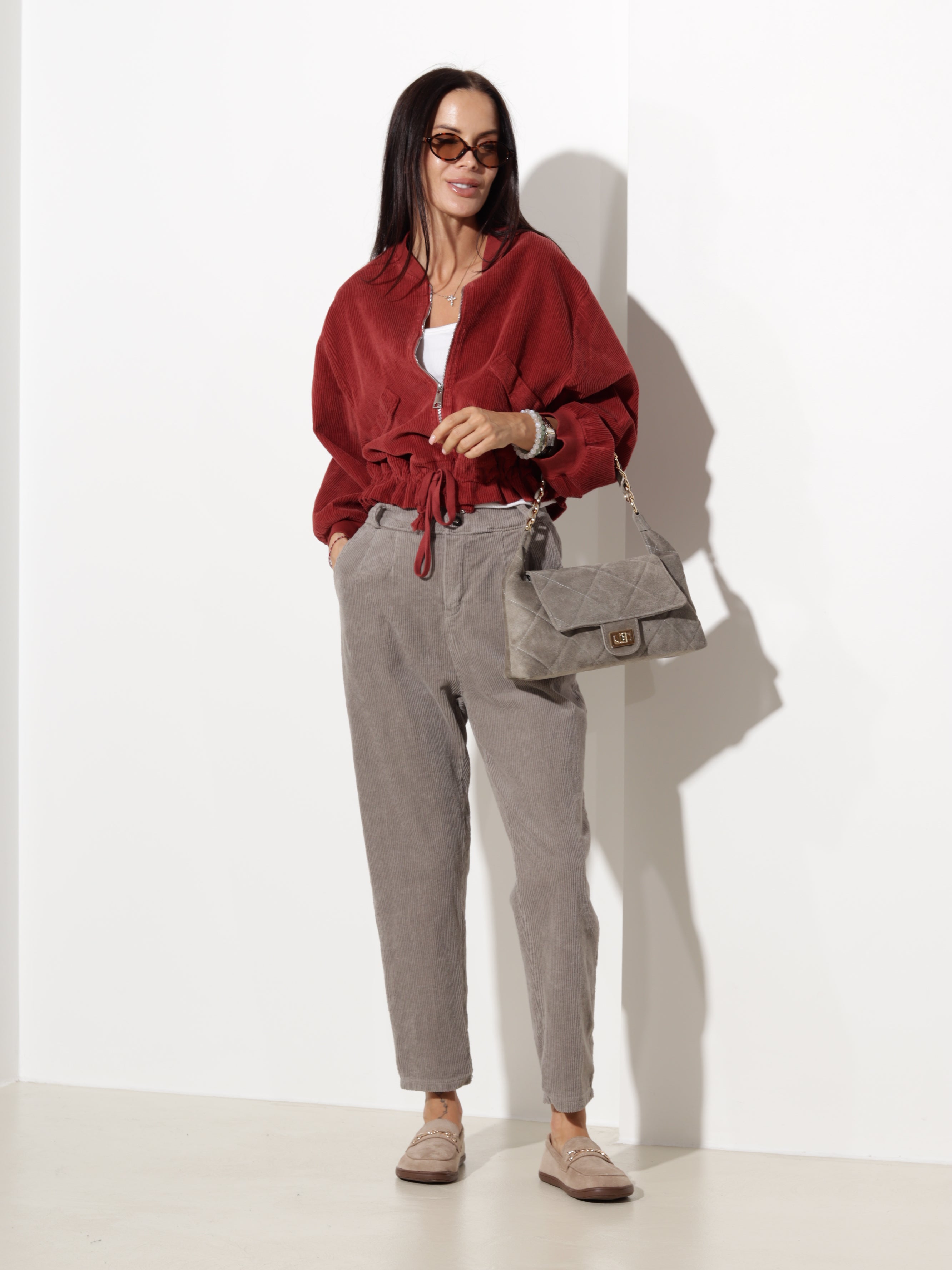 Taupe velveta "Mom fit" tipa bikses- 20614