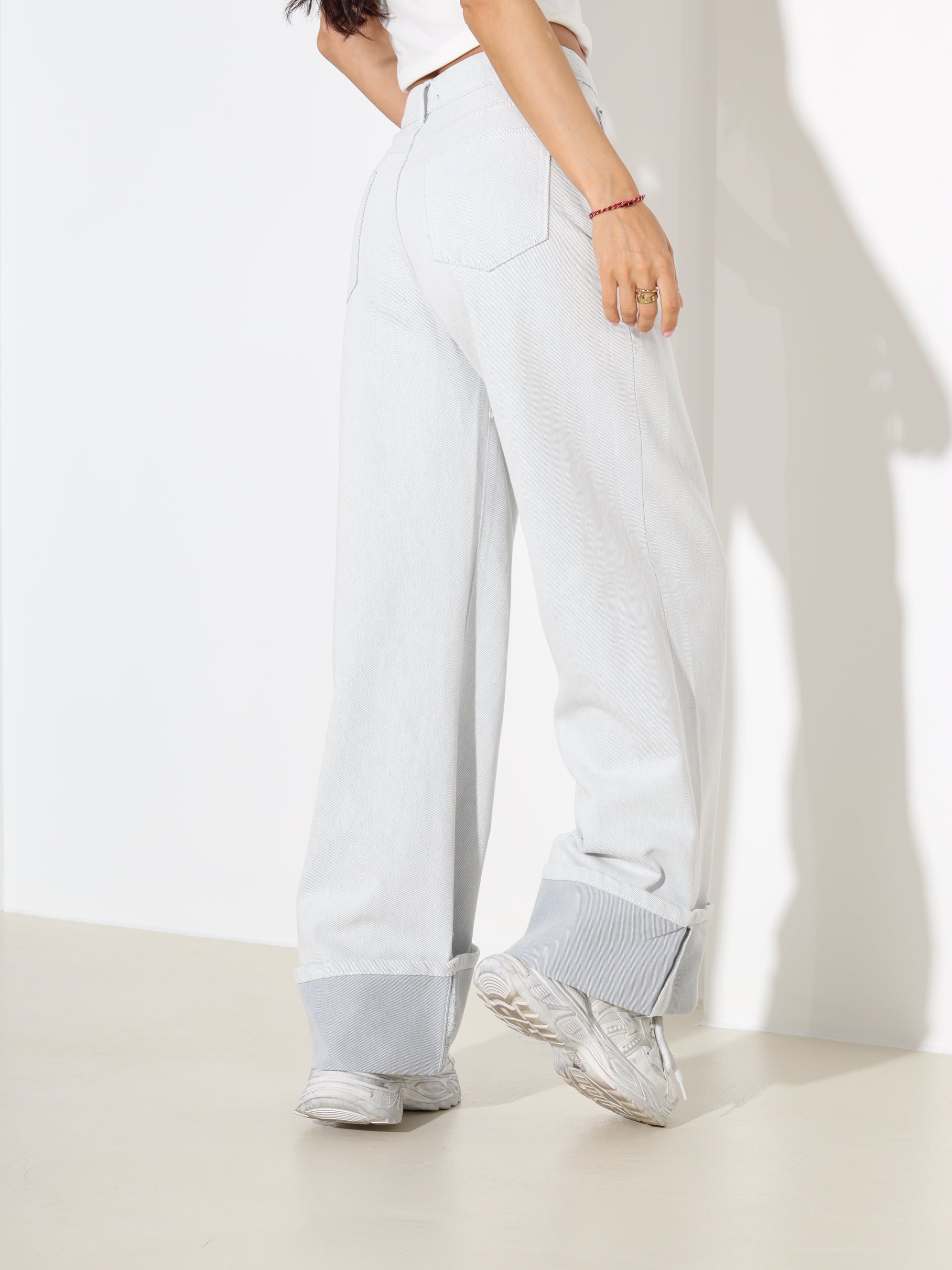 Gaiši pelēkas "Laulia" džinsa bikses "Premium" ar atloku - 18375