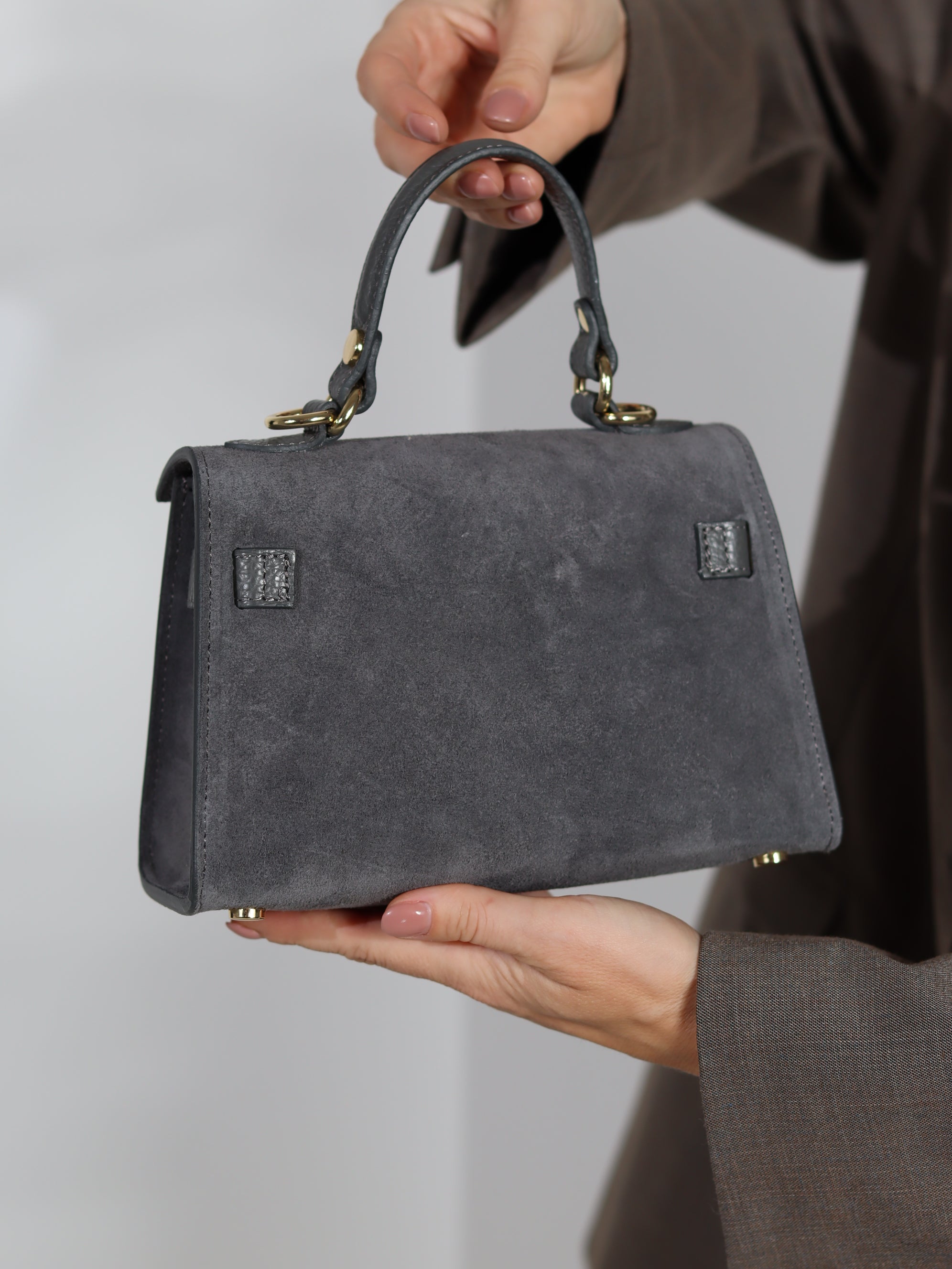 Pelēka zamšādas soma "Mini klasika" - 16930