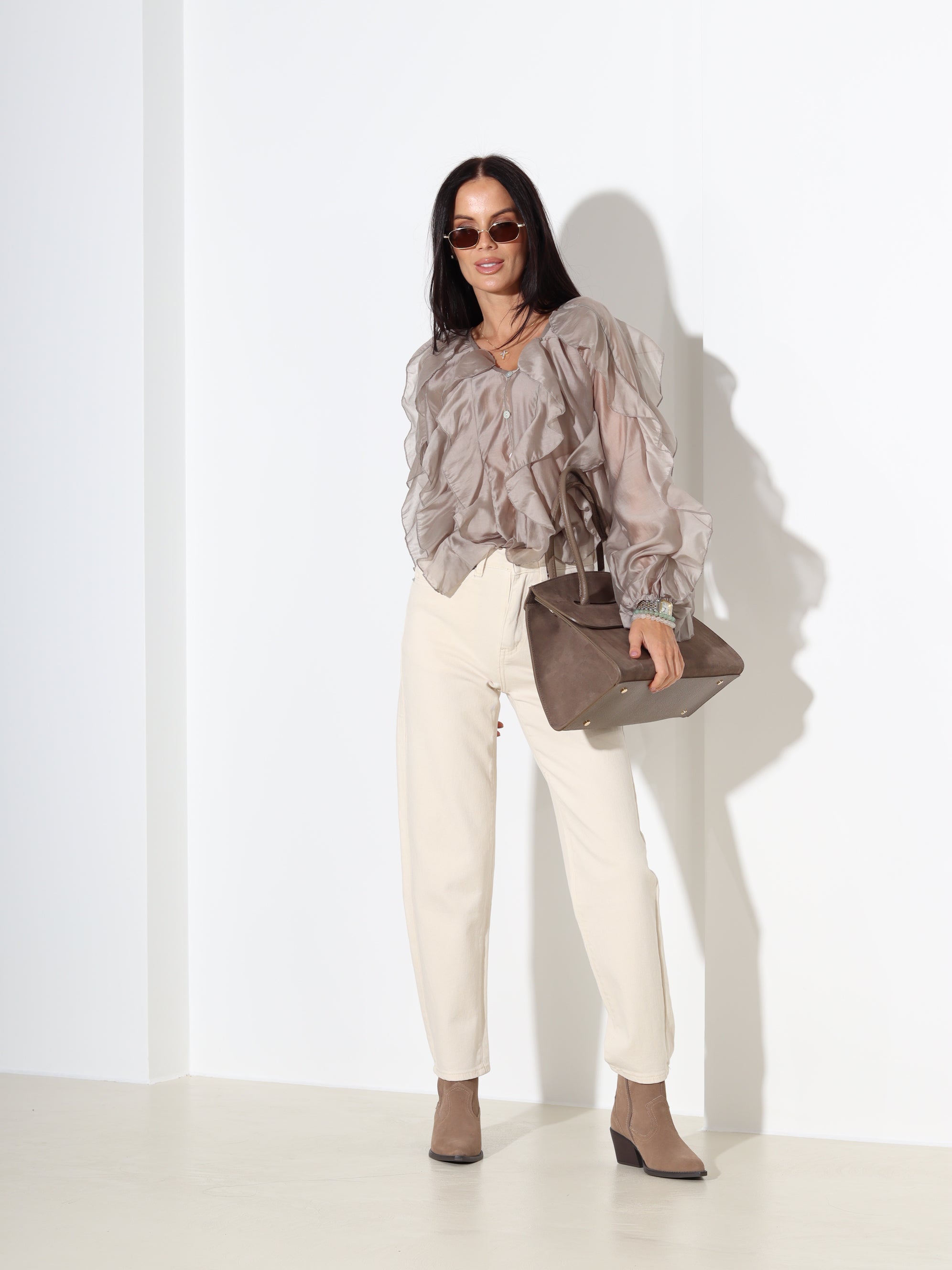 Taupes tonī blūze 'Volānrišiņa' - 18158