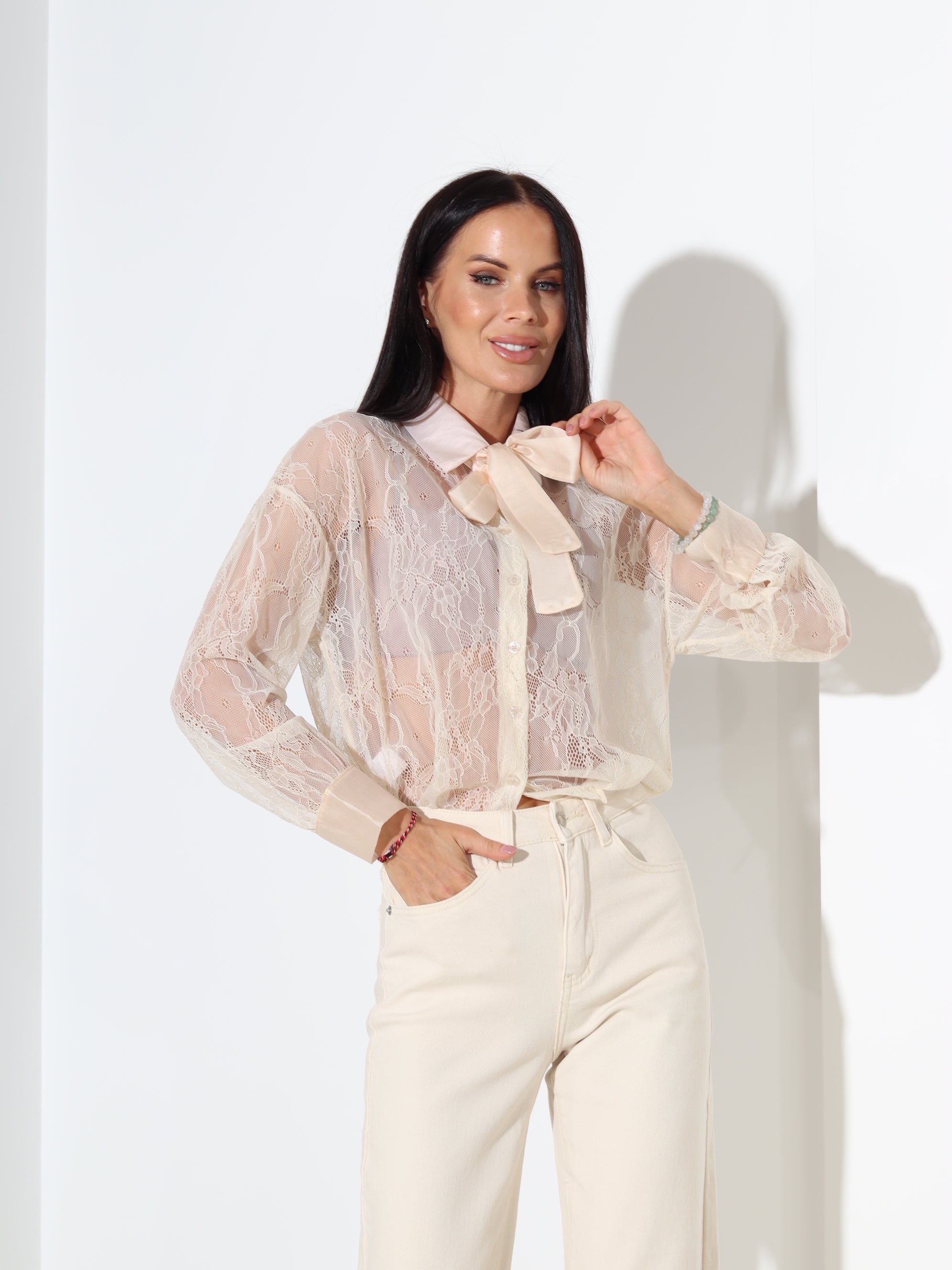 Bēšs mežģīņu pogājams krekls - 18146