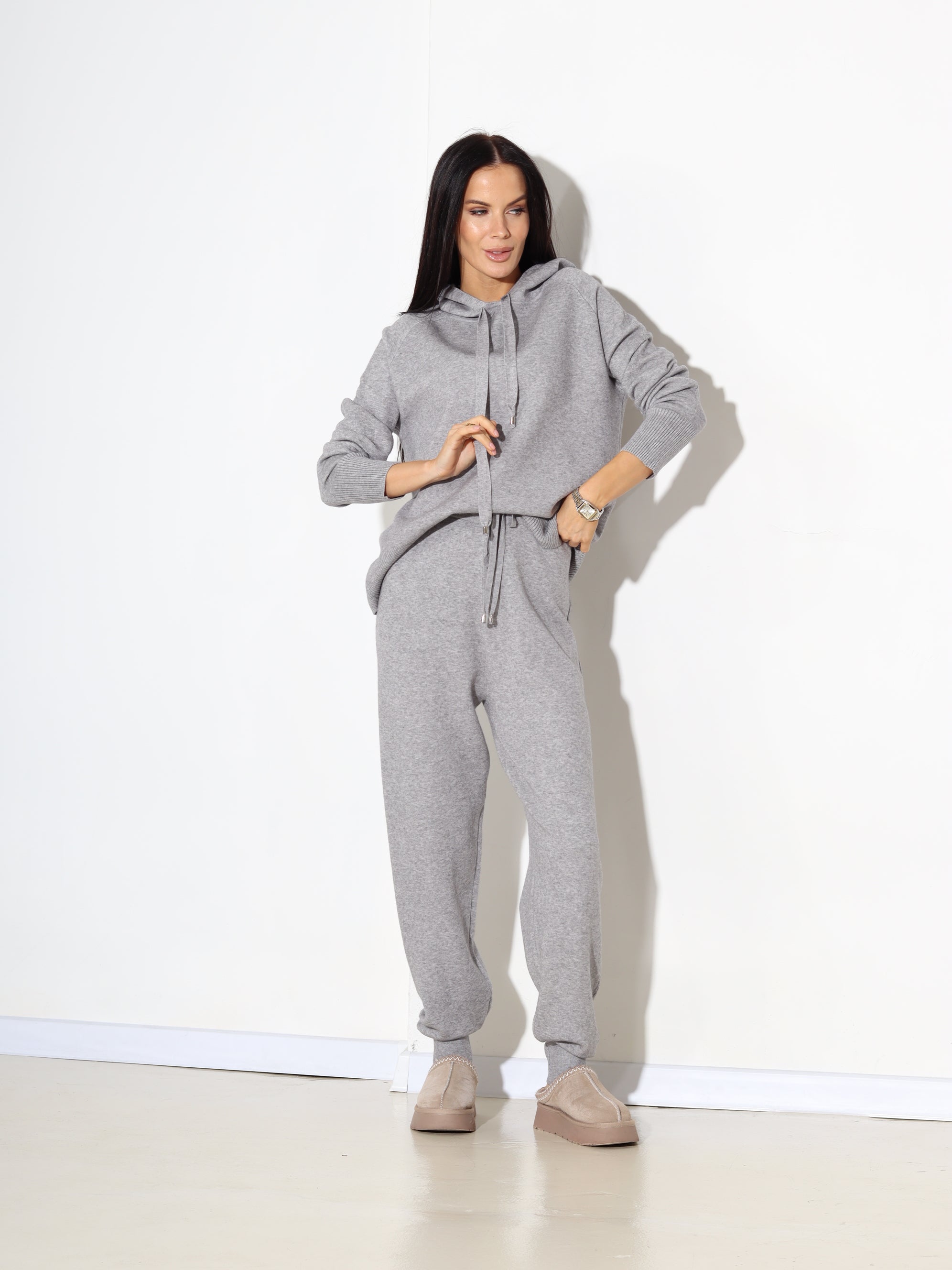 Pelēks "Lara" adīts komplekts ar kapuci - 17891