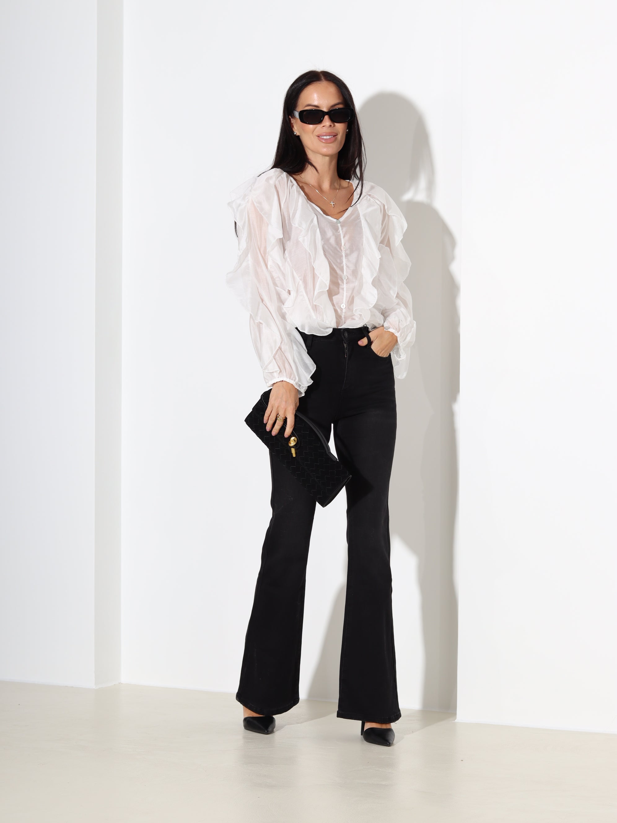 Balta bluze 'Volānrišiņa' – 18156