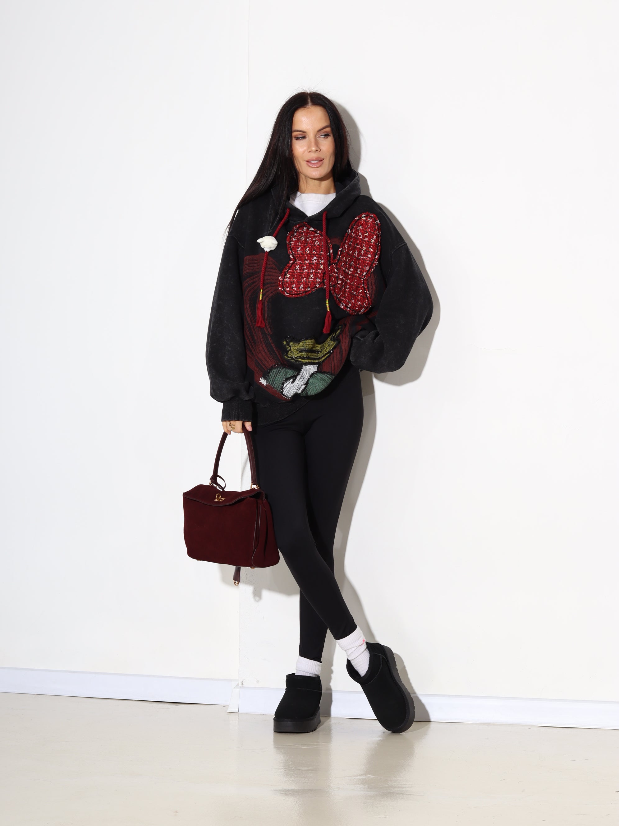 Pelēks džemperis ar zīmējumu un "lācīti" šņorītē – 17913