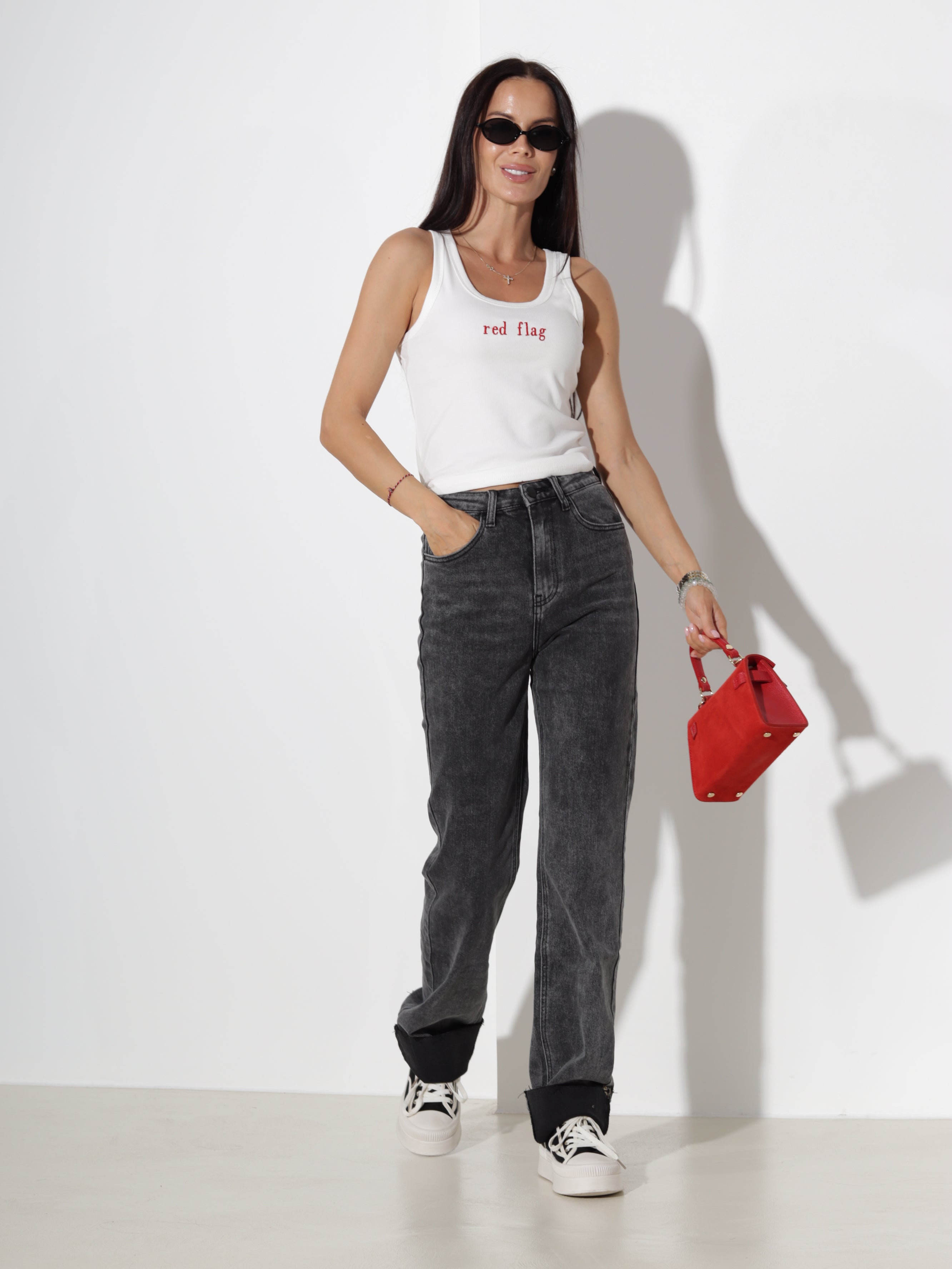 Balts bezpiedurkņu tank tops "Sarkanais karogs" - 20341