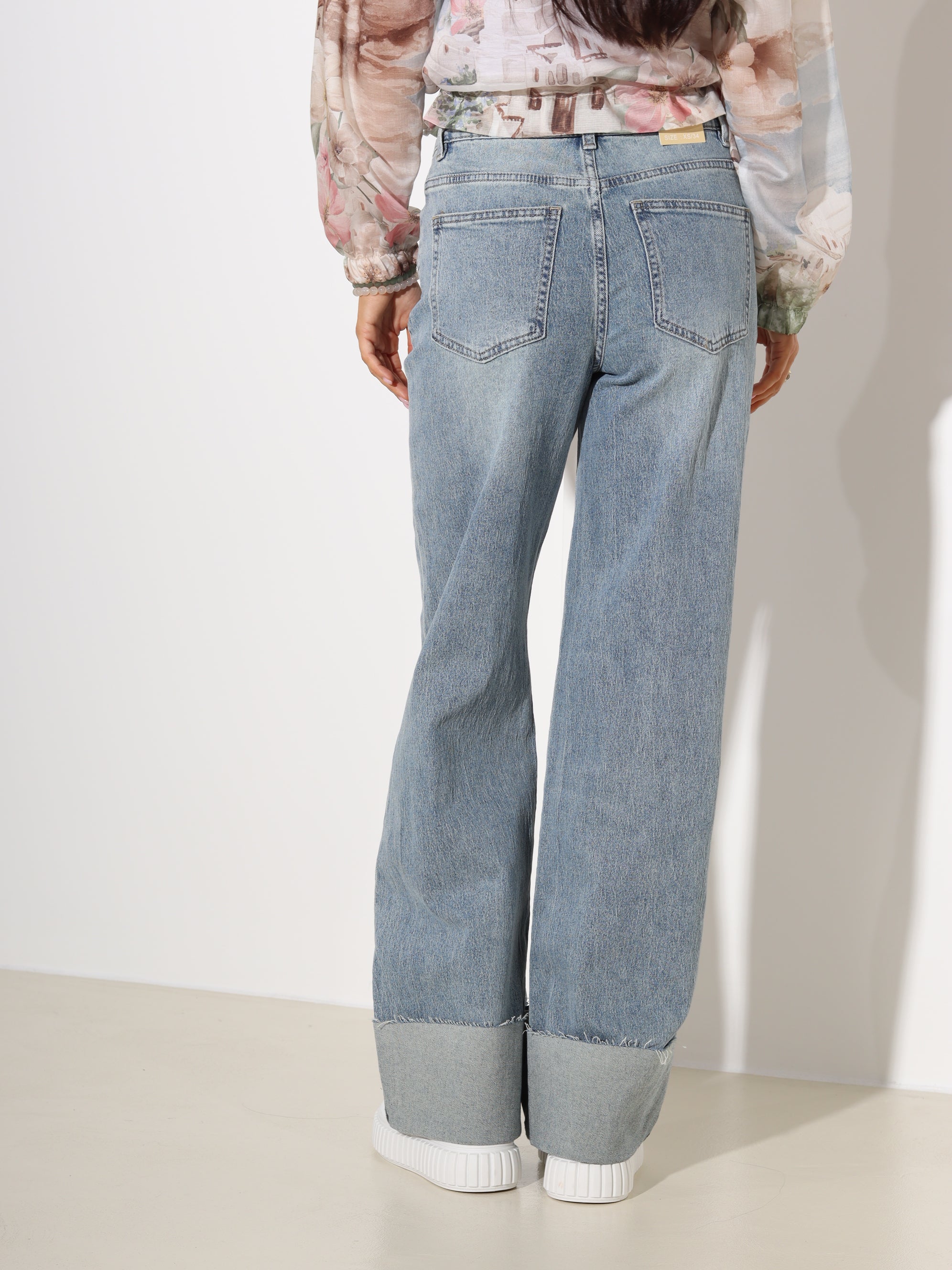 Zilganzaļas "Laulia" džinsu bikses "Dad fit" ar atloku- 19092