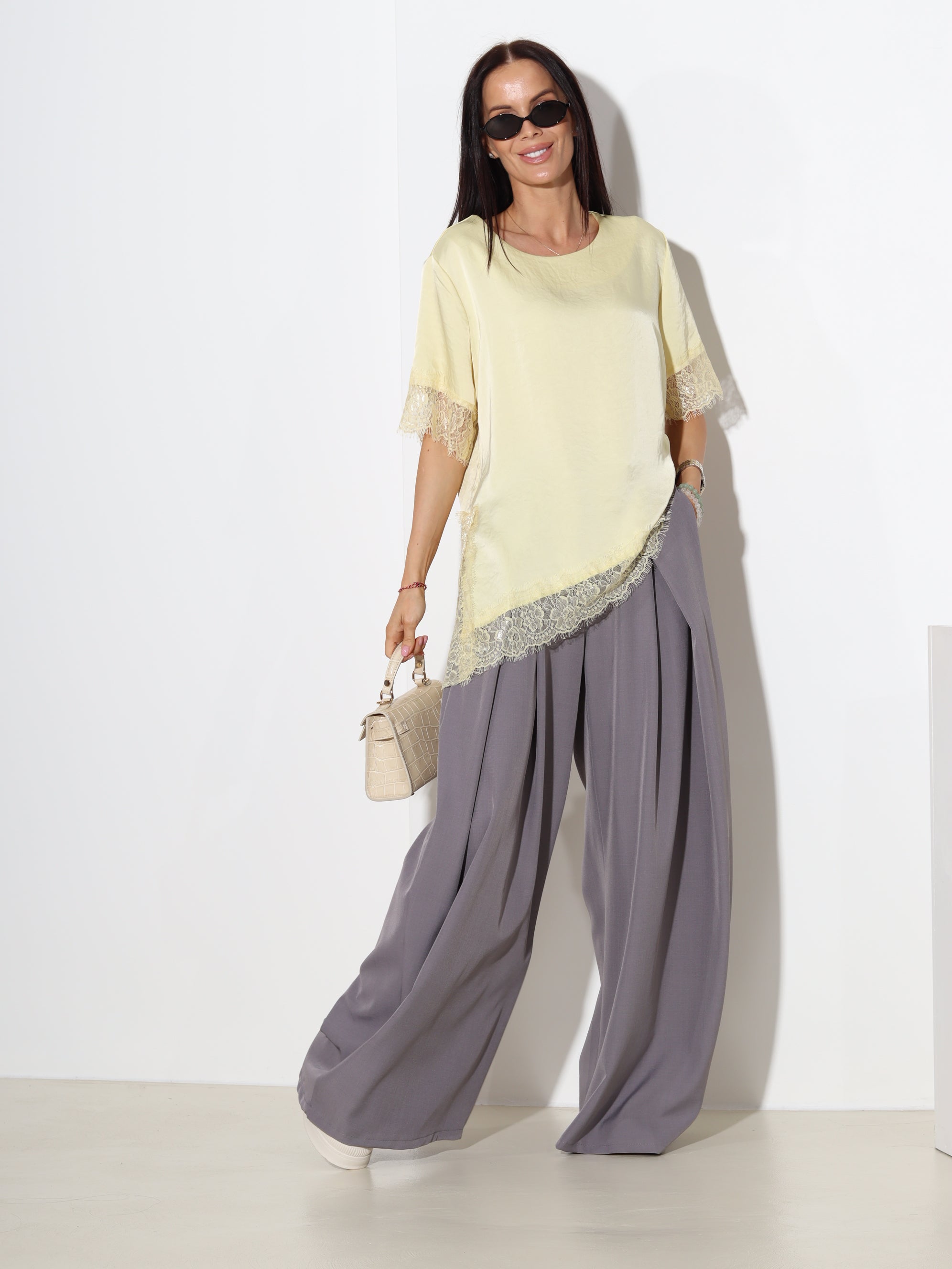 Dzeltens tops ,,Soft Lace'' ar mežģīņotu apakšdaļu - 19787