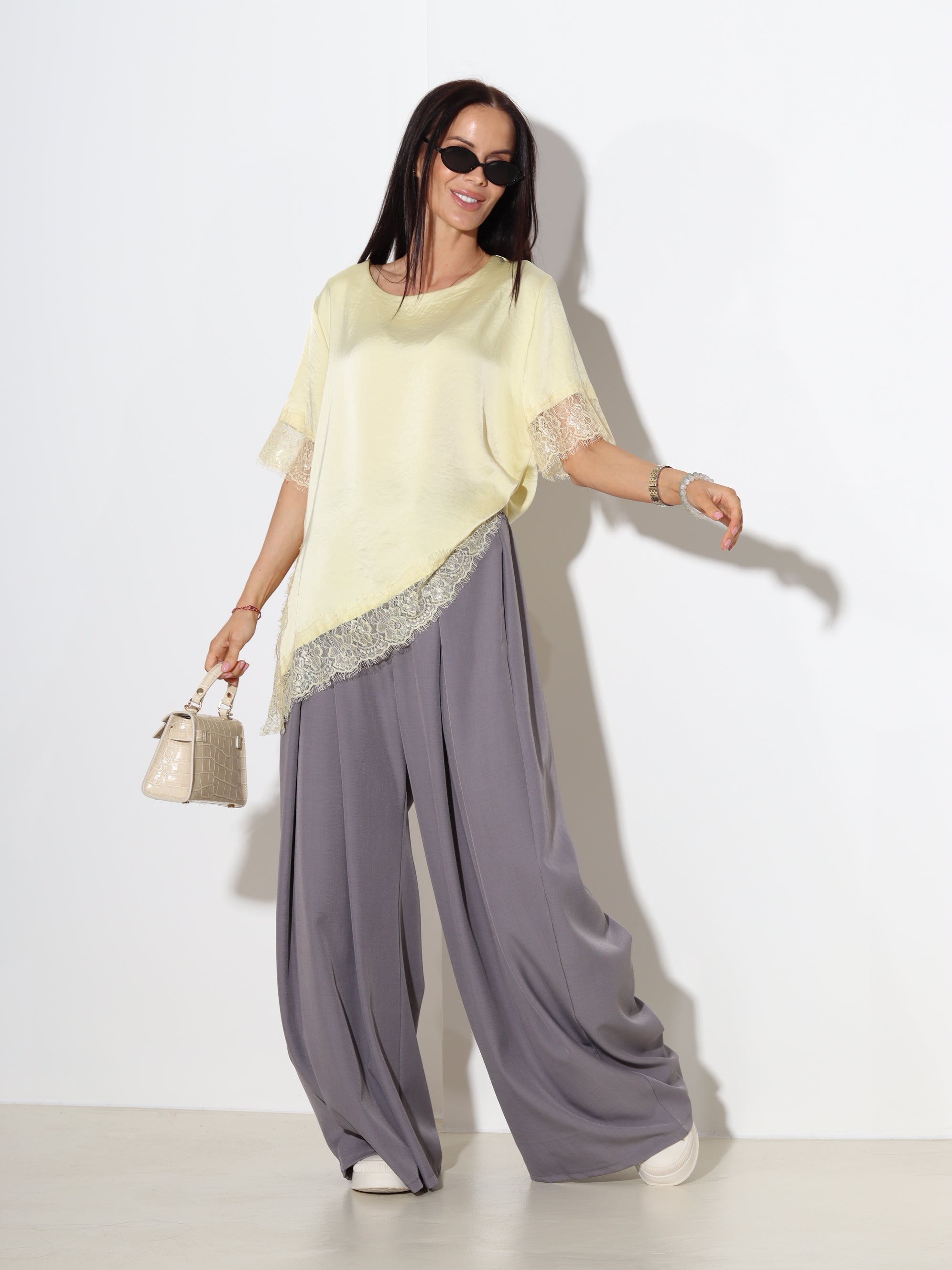 Dzeltens tops ,,Soft Lace'' ar mežģīņotu apakšdaļu - 19787
