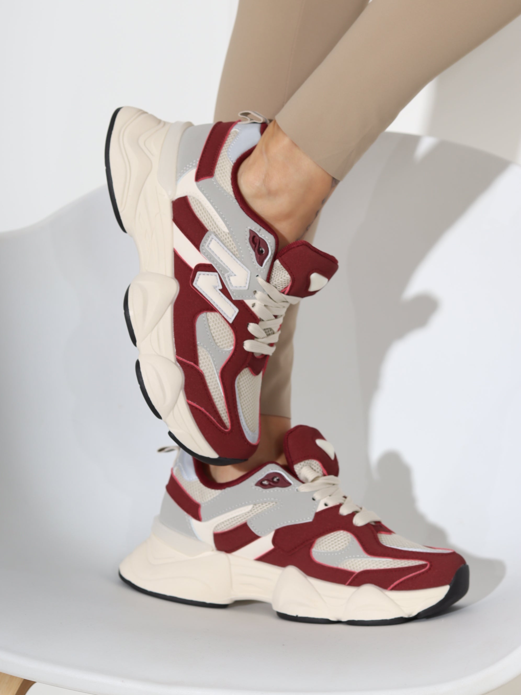 Bordo sportiska stila apavi 'N' - 18453